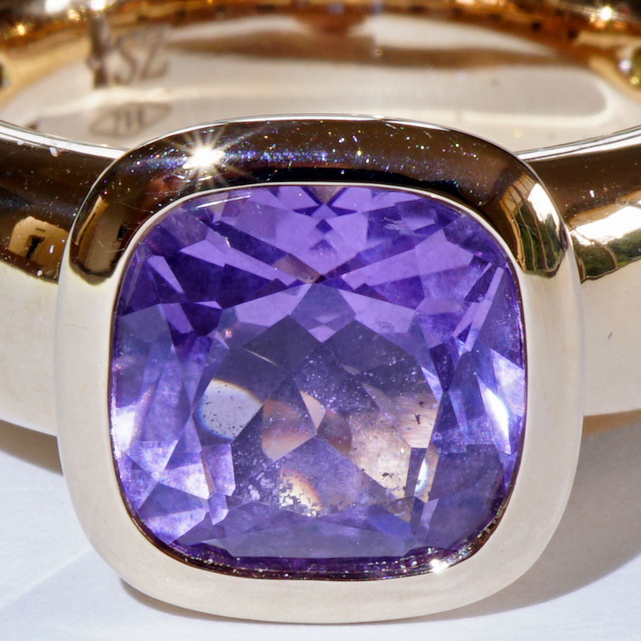 Amethyst Ring 750 Rose Gold Valenza..... bella Italia.... small Cardinal Ring... so trendy 