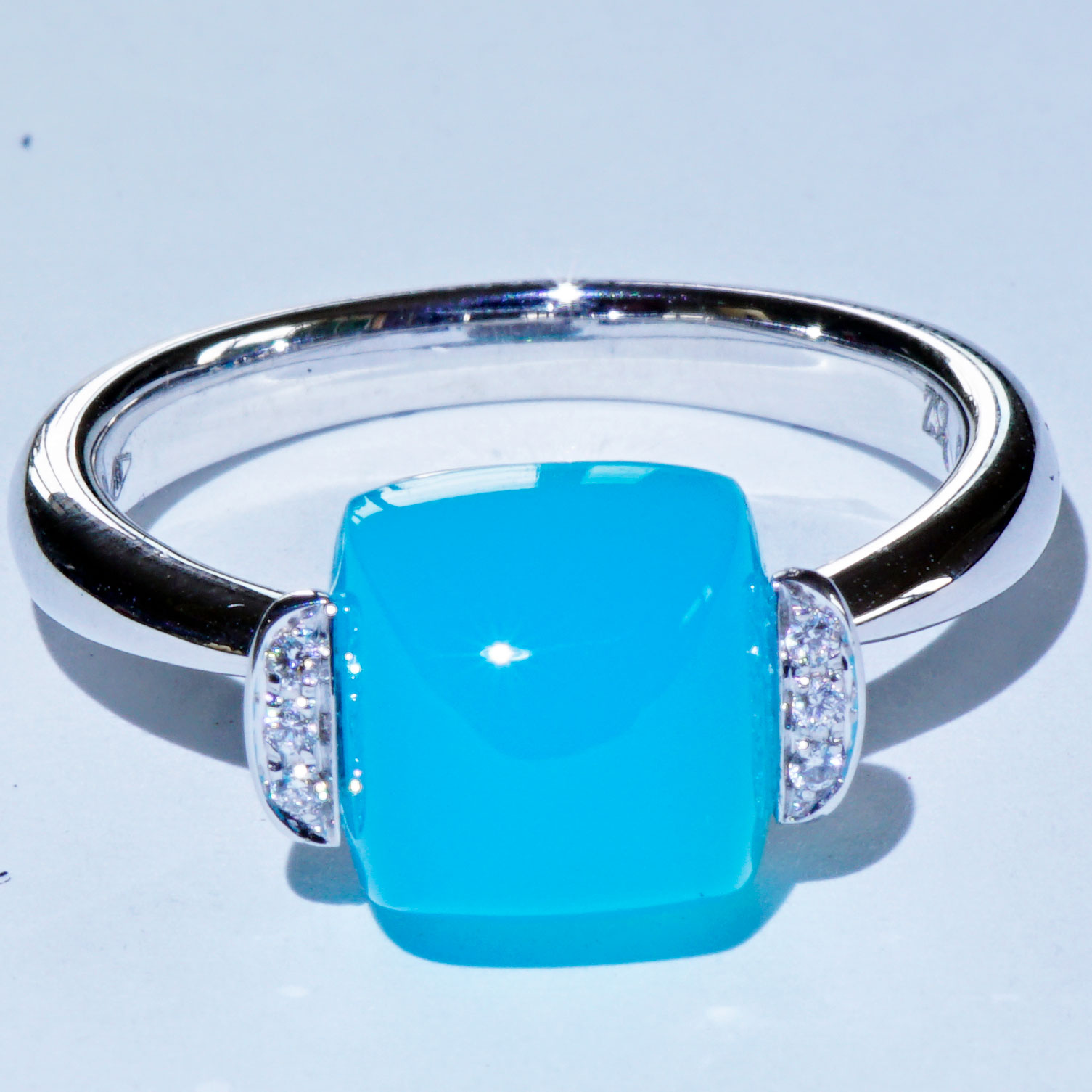 Paraiba Agate Brilliant Ring 750 White Gold Sweety Combination Ring Simply Casual