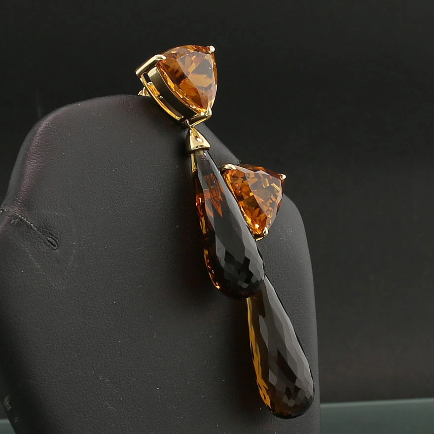 Citrin Rauchquarz Ohrhänger mit Stecker in 750er Gelbgold gearbeitet 62.24 ct