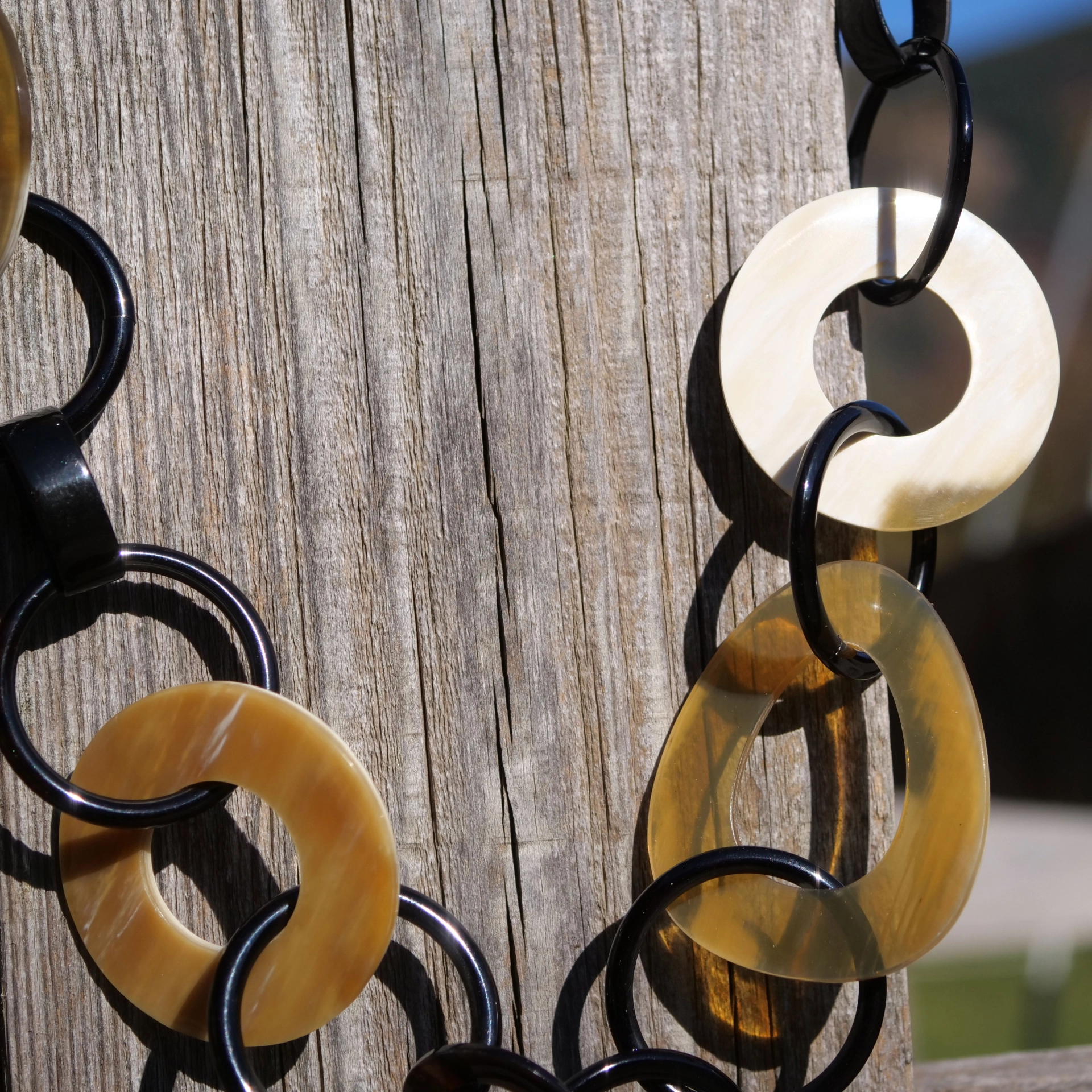 Horn Necklace...very chic....light and easy
