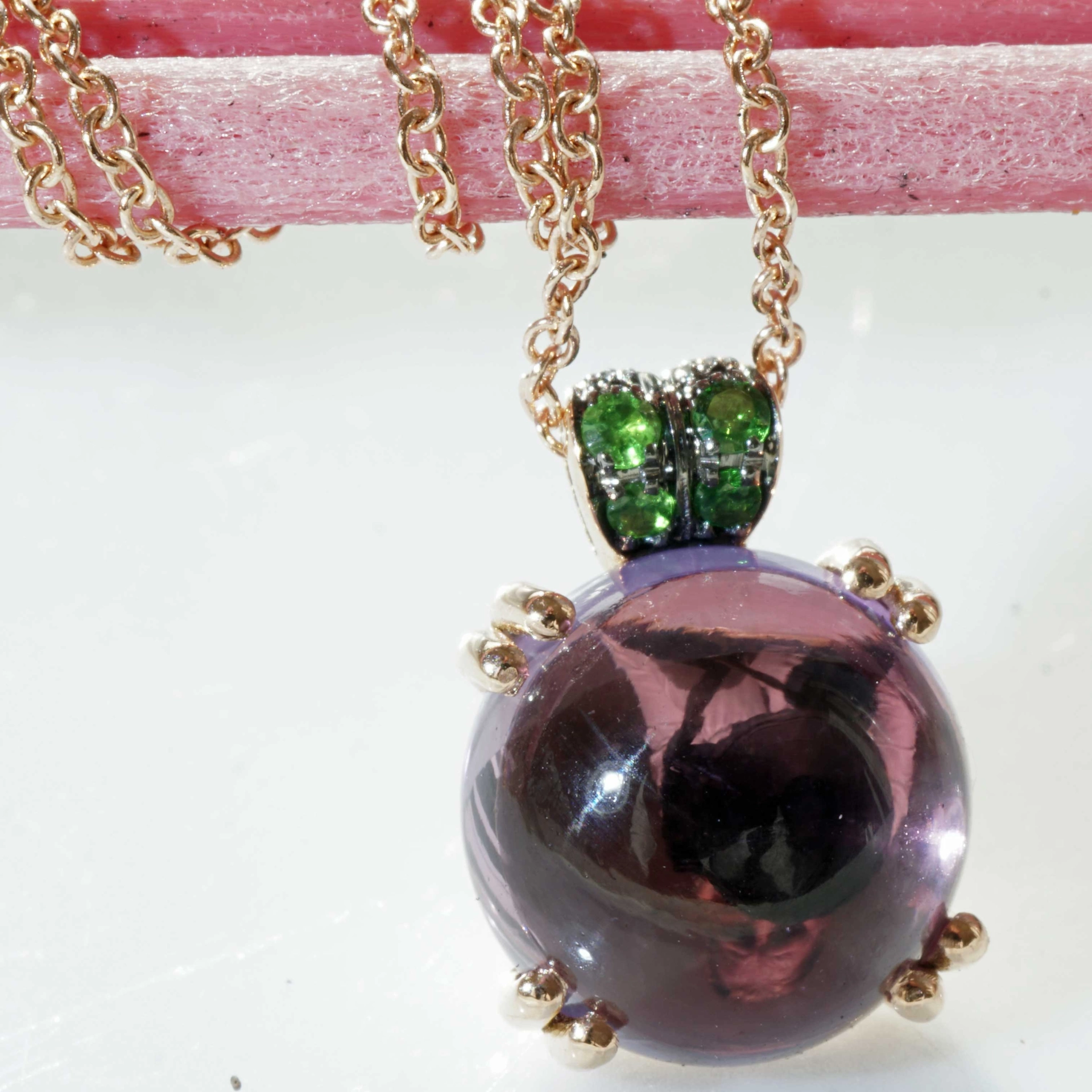 Amethyst Tsavorith Necklace 18 kt Rose Gold.sweet Bubbles..round Gemstone