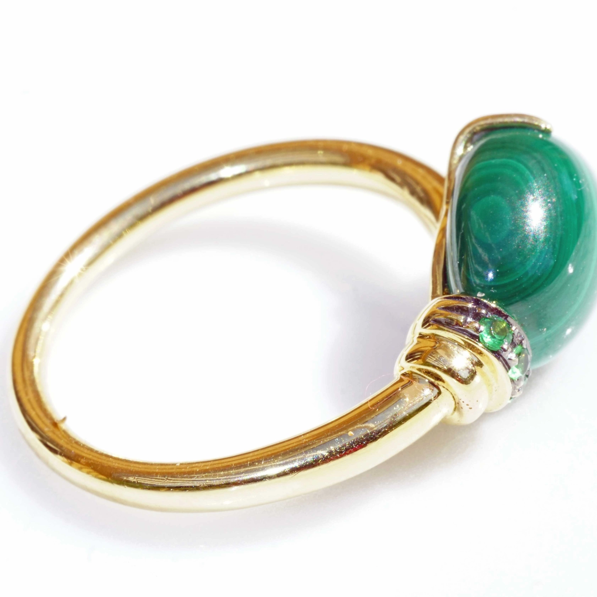Drop Ring..soo sweet...with malachitet and tsavorithe...made in Italy