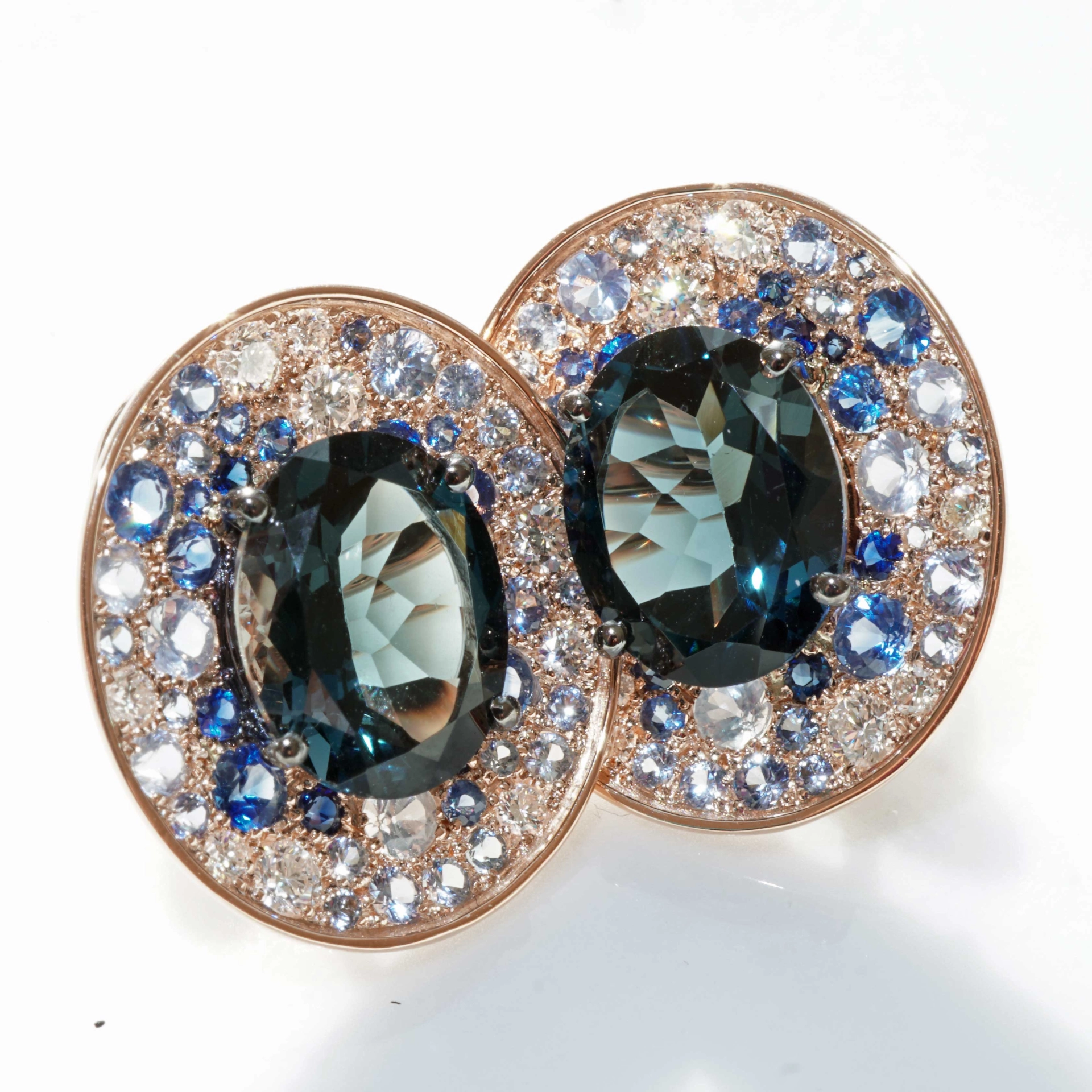 Power of Magic..Rosegold Earstuds in Mystic Blue Colors with Saphire and Diamonds