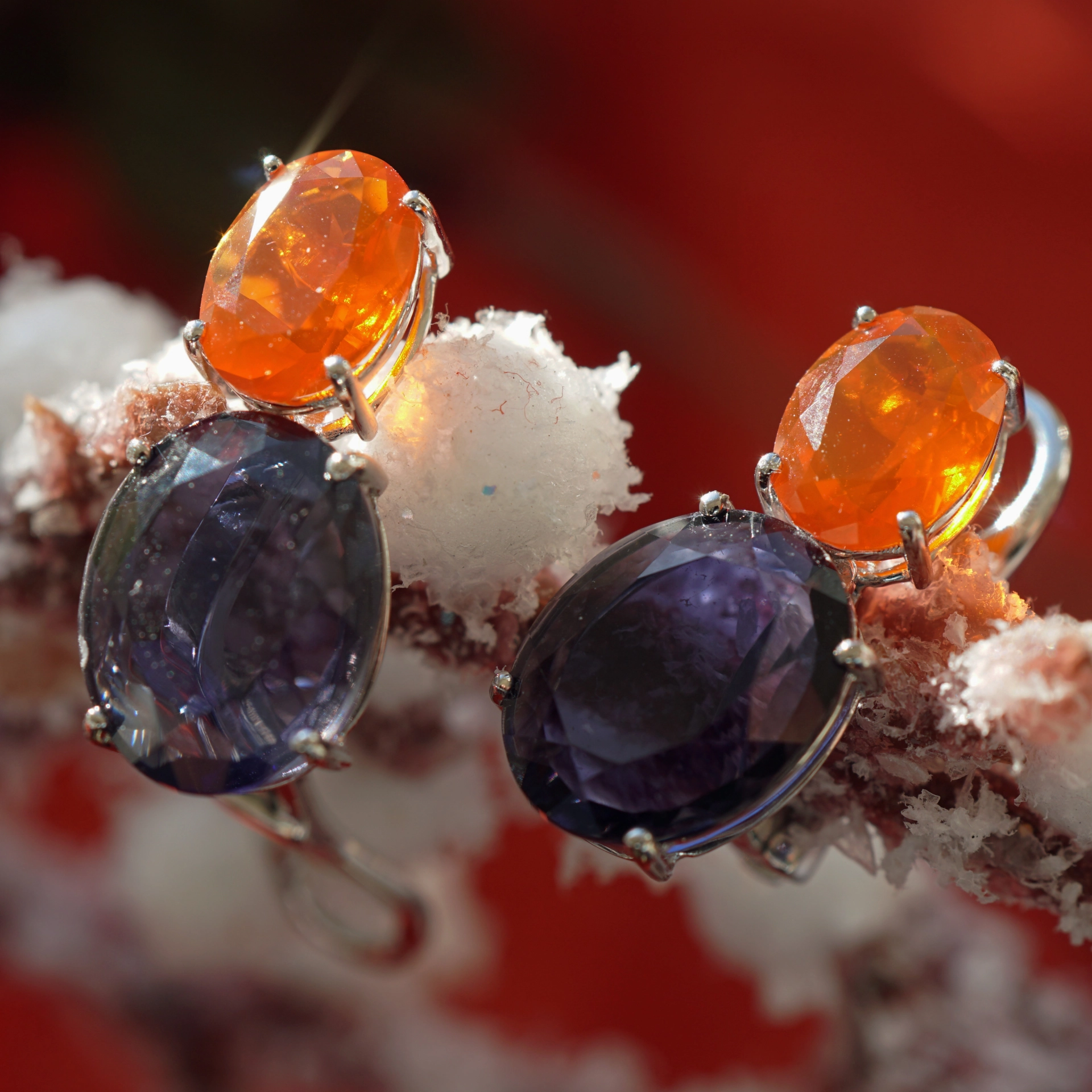 Iolith Fireopal Earsticks 18 kt Whitegold...what a kind of Color Mix
