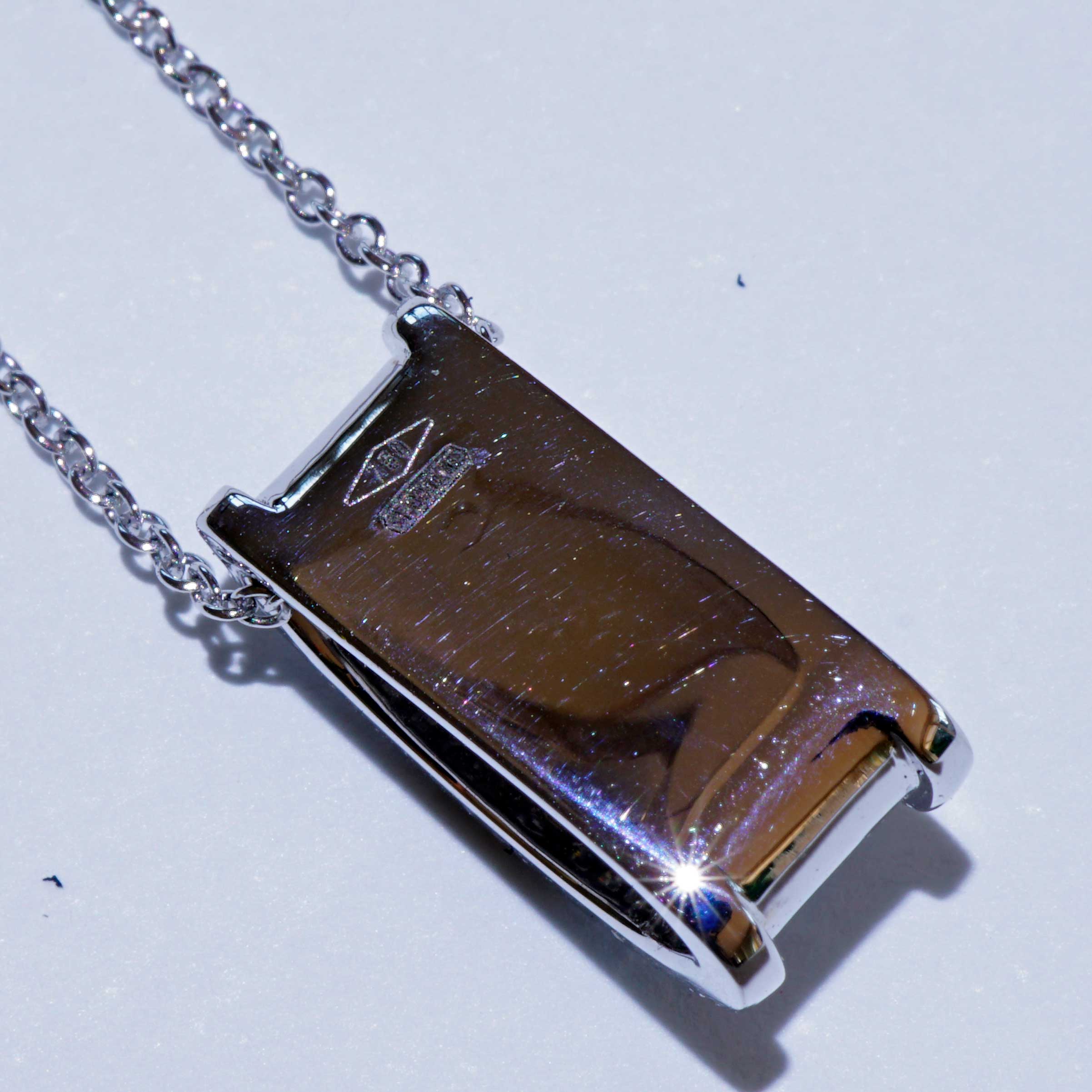 Brilliant Necklace 0.35 ct TW VS White Gold 750 Modern Design.... Carrying is fun !!