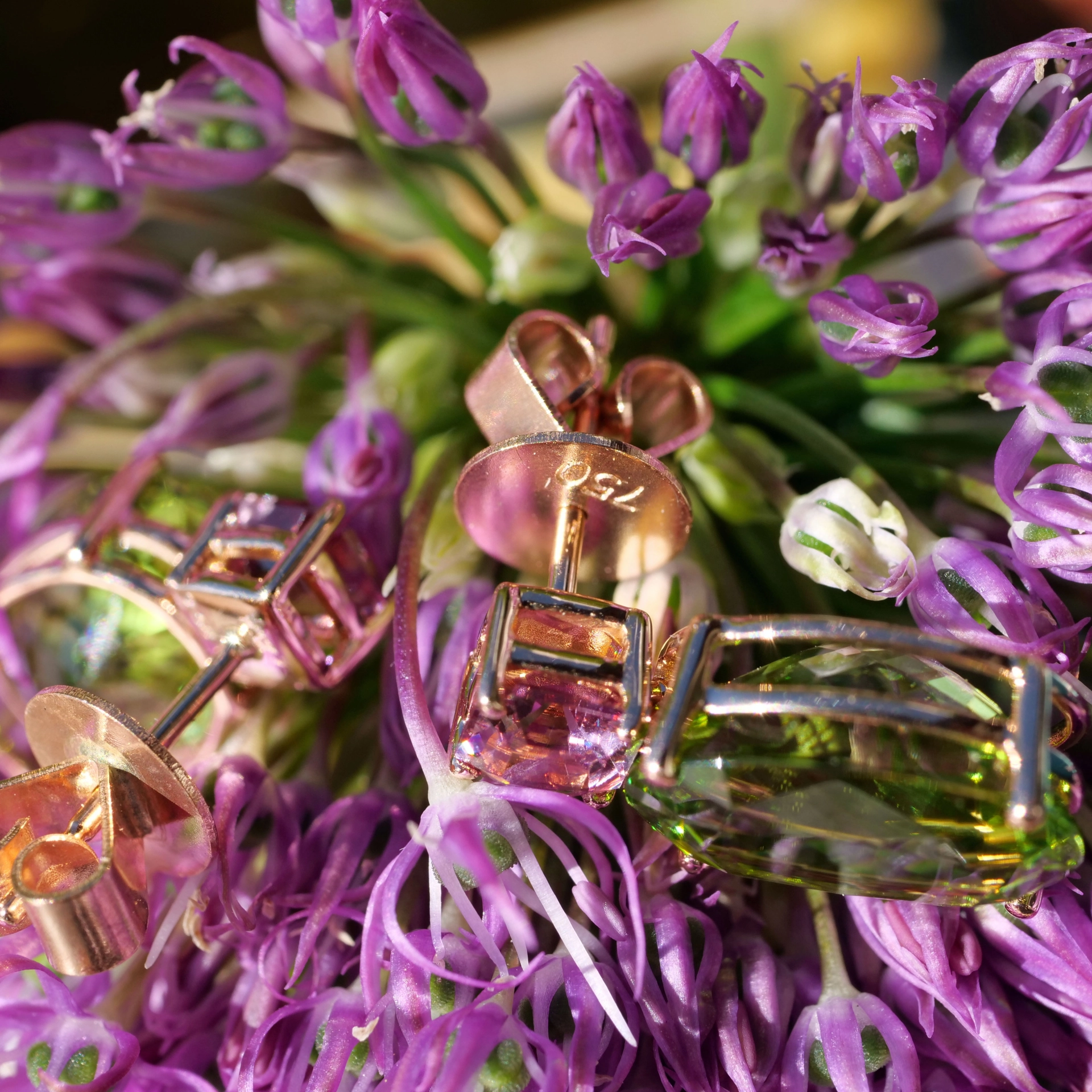 Spinell Brillant Ohrstecker Burma AAA lila pink AIG Expertise grazil und fein in 750er Rosegold