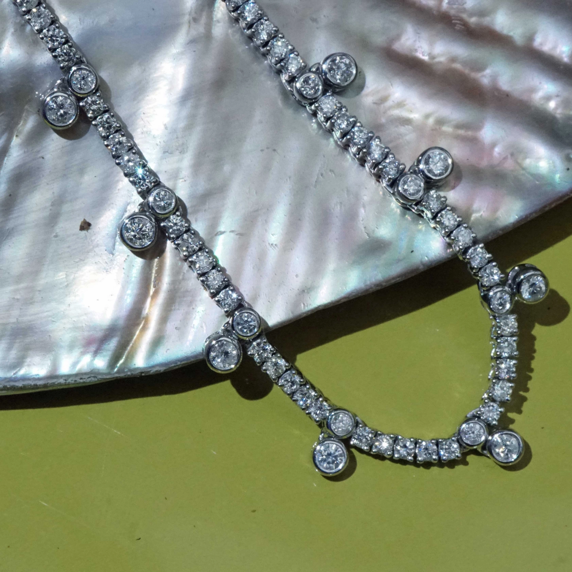 Brilliant Necklace 3.45 ct made with 170 Diamonds 18 kt White Gold...Princess Jewellery