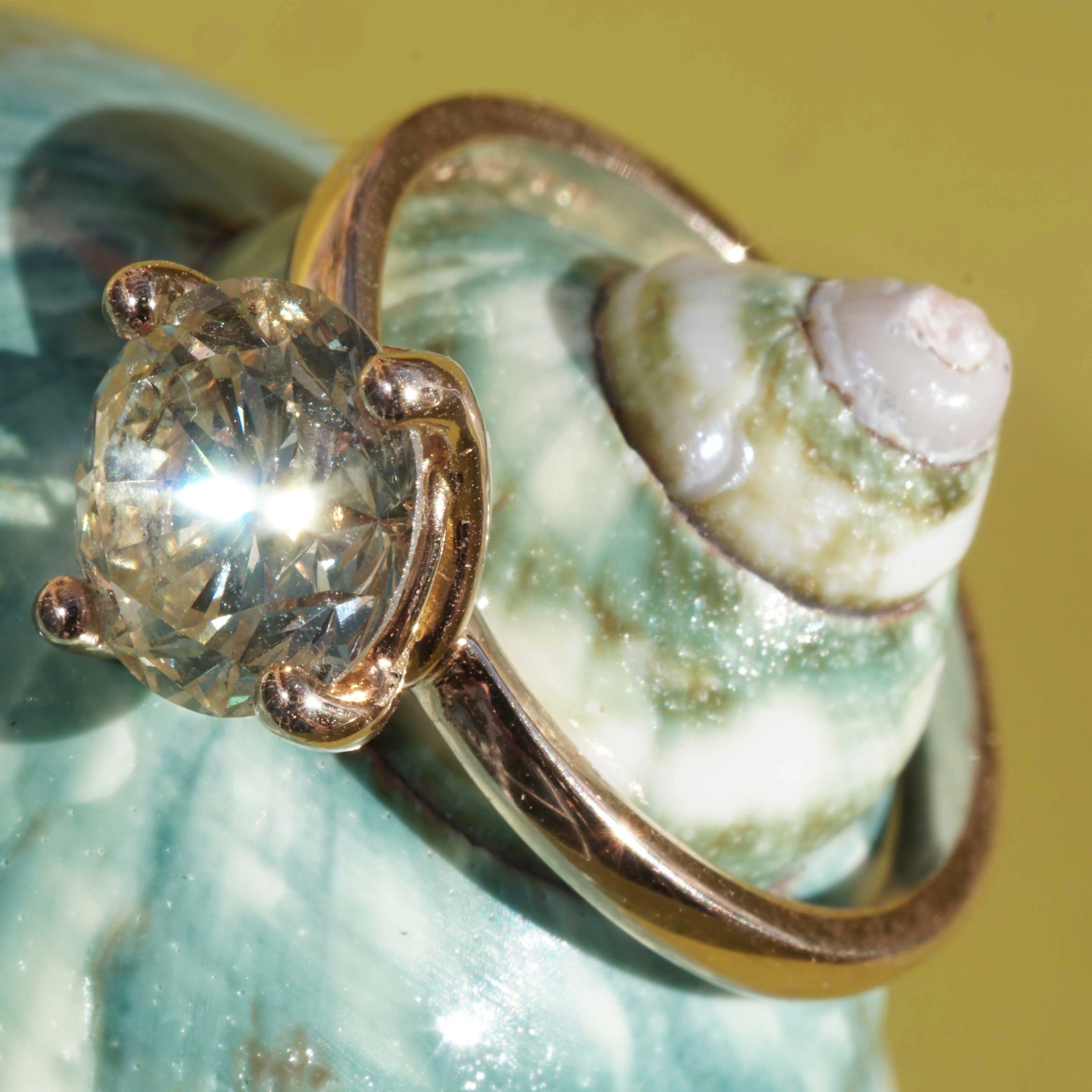 Solitaire Brilliant Ring 18 kt Rose Gold 1.81 ct M / SI...makes your heart beat faster