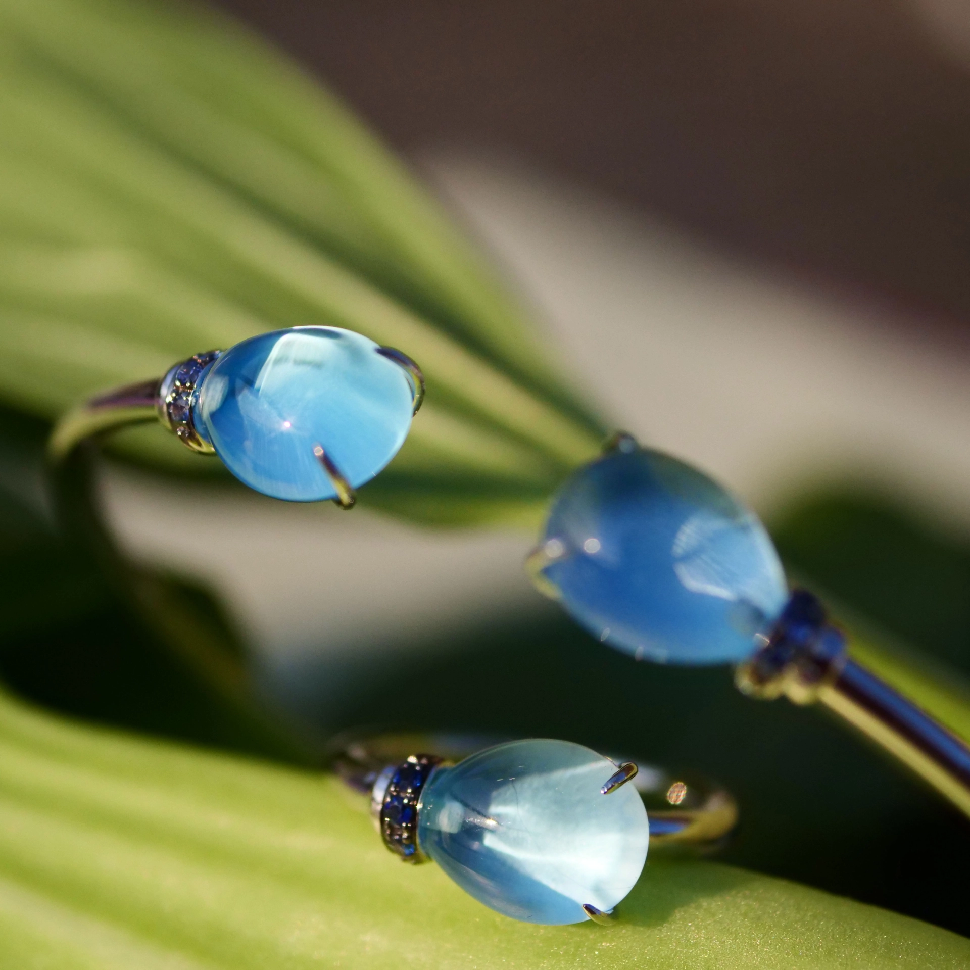 Bluetopas Saphire Ring 18 kt Whitegold....Bella Italia