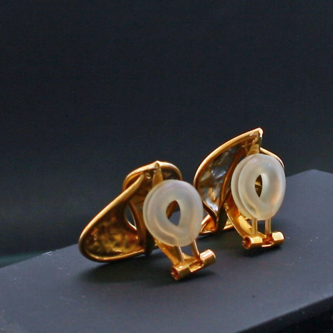 Feinplatin-Feingold-Ohrclips mit 750er-Gold-Montur