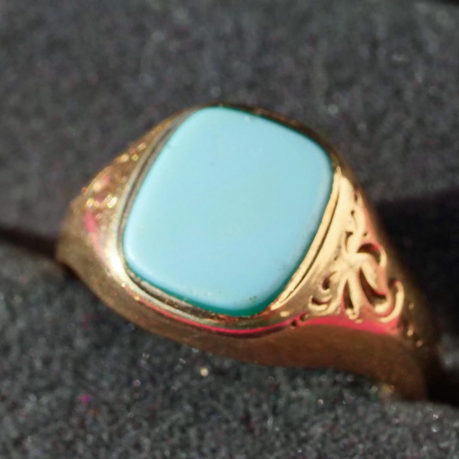 Vintage Ring 14 kt Yellowgold historic Style Signet Ring