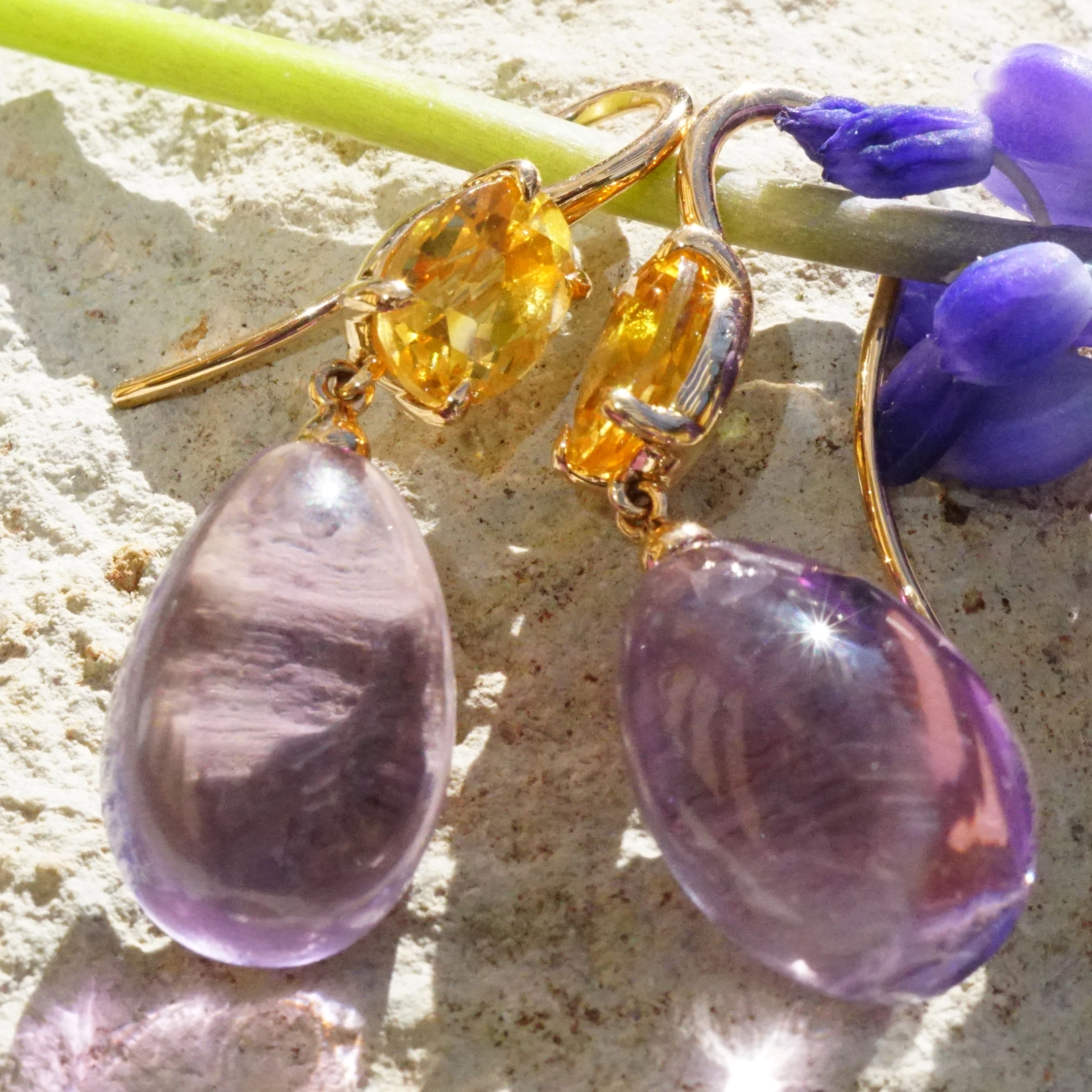 Earrings of high quality made in a traditional Italian goldsmith in Valenza, modern Design