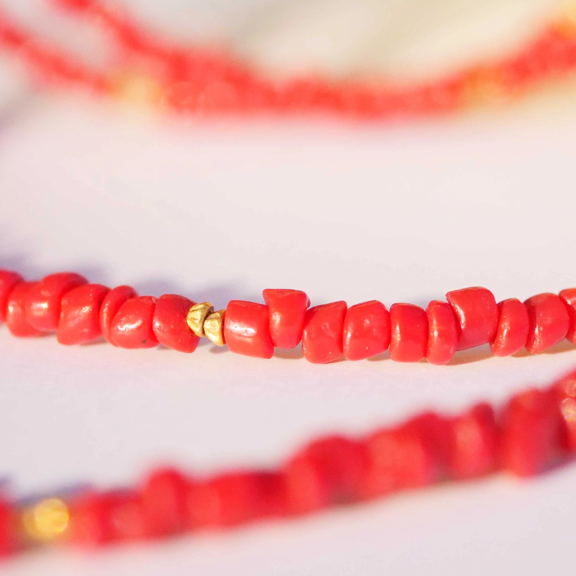 Delightful Necklace with Coral and 900 Finegold 57,5 cm 
