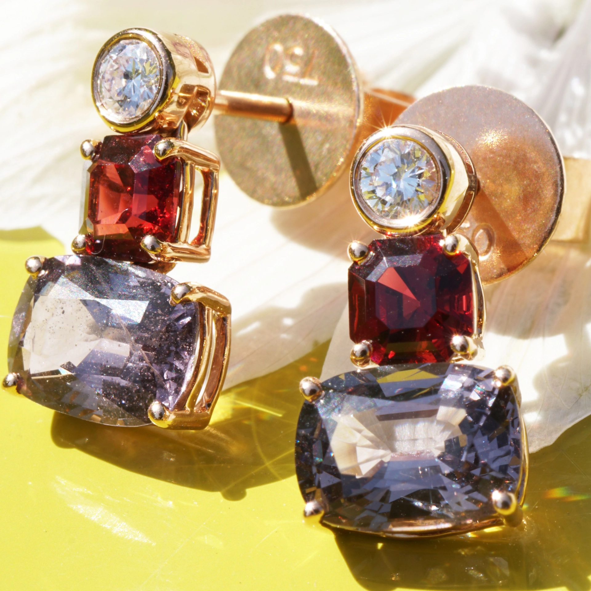 Spinel Diamond Earrings from Burma...Red and Grey-violet 18kt Rosegold