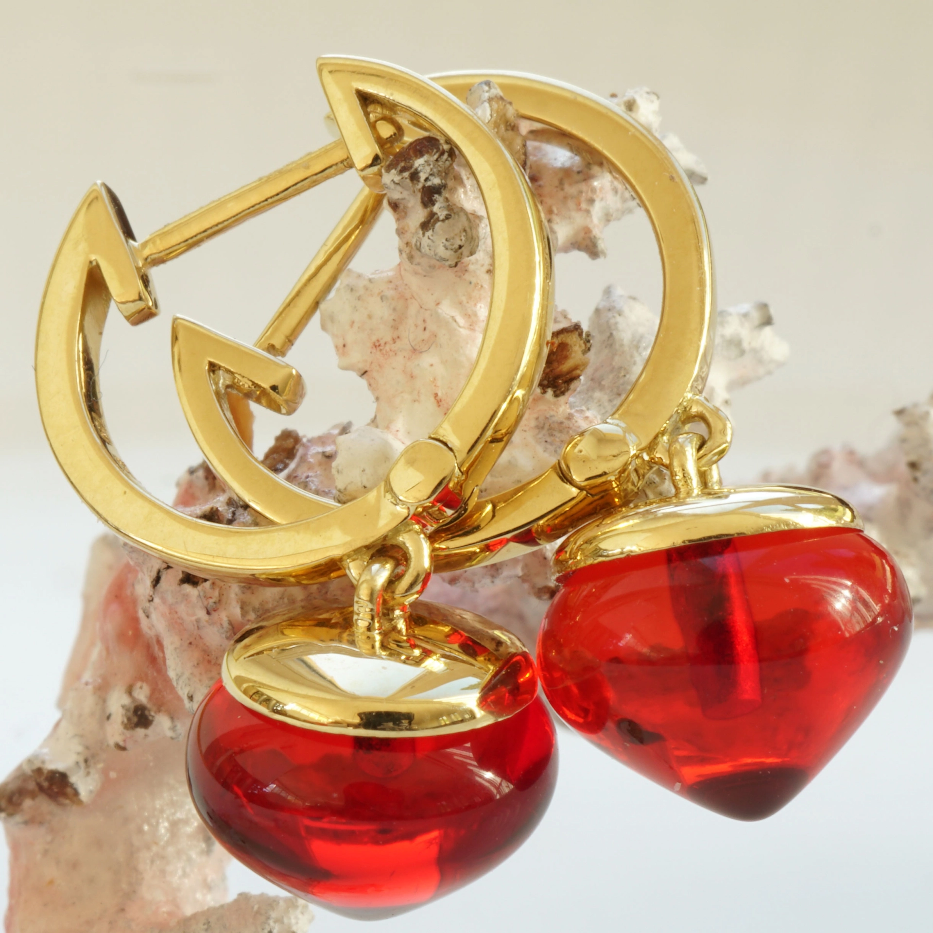 Earrings with different Colors ....a Beginnung of Earring Mania