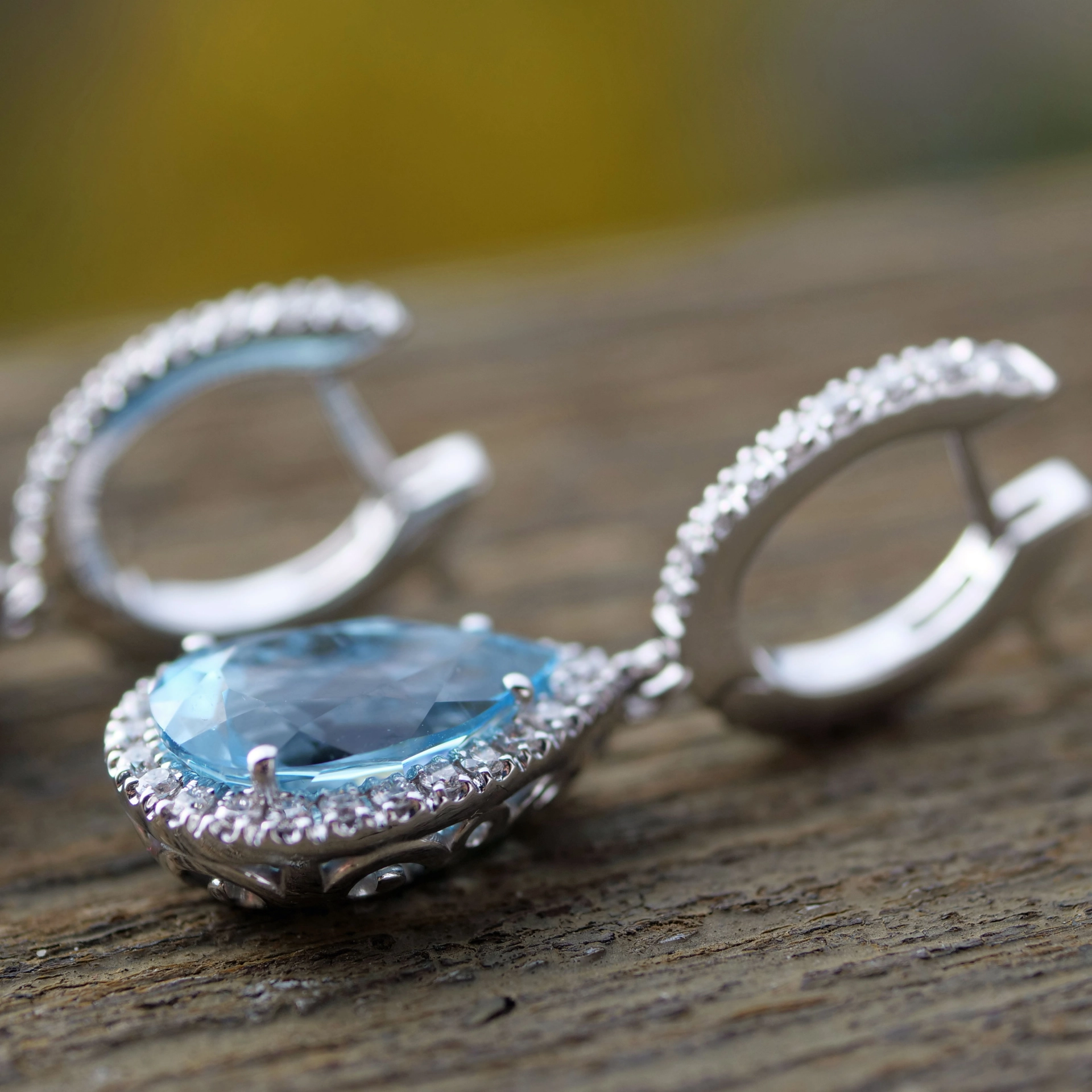Blue and White.. made in a traditional Goldsmith's Factory in Valenza/Italy Skytopaz and Diamonds 18kt Whitegold