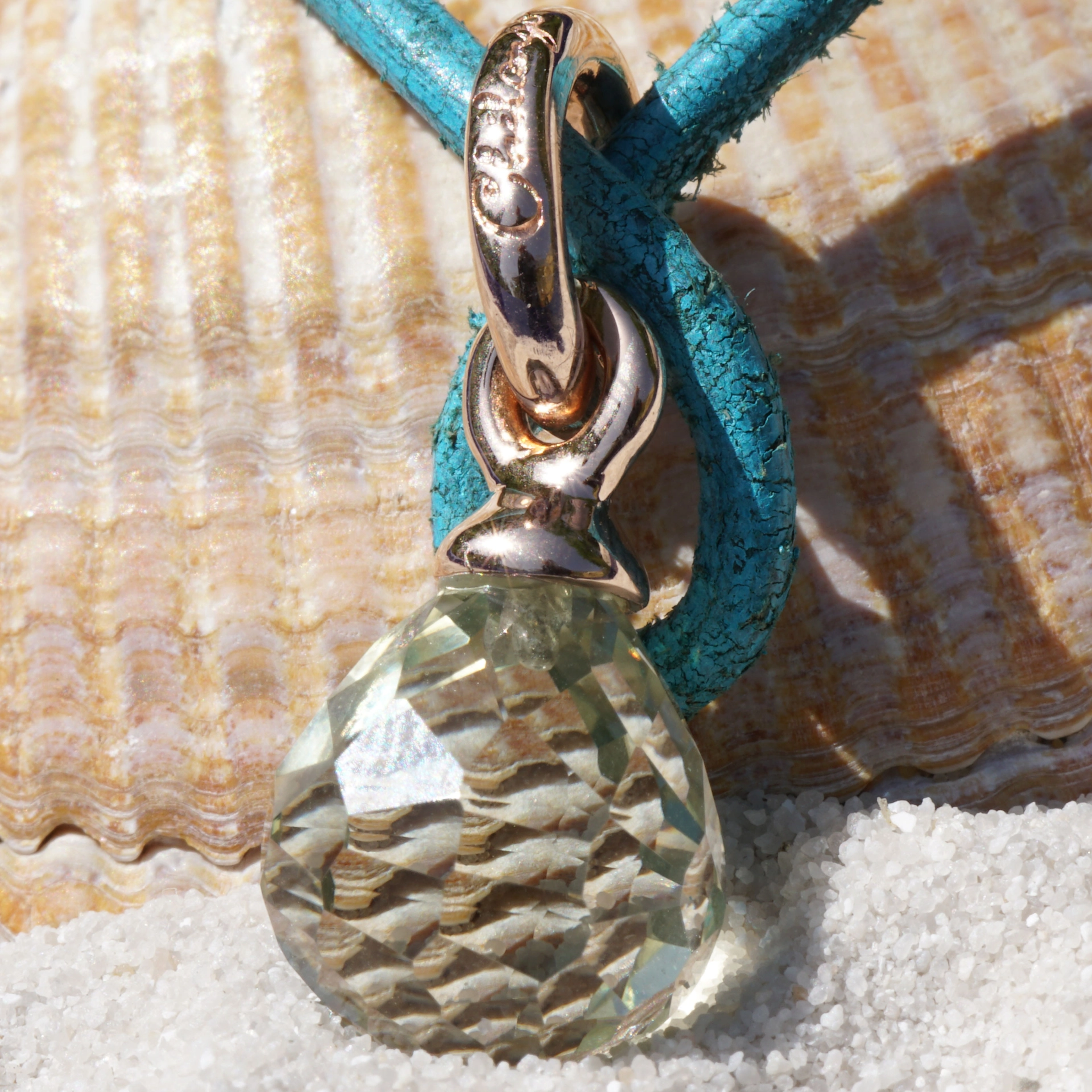 green Amethyst Pendant Pample Star from the Lifestyle Jewelry Manufacturer Chilango