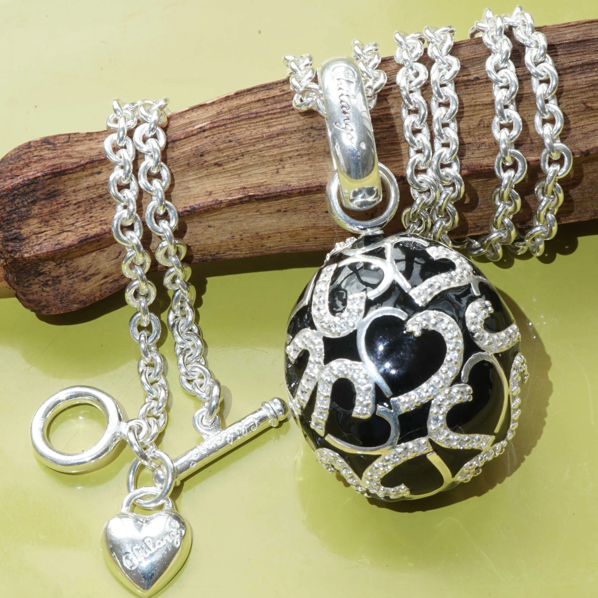 Chilango Pendant Faberge Style Heart Black 925 Silver Enamel