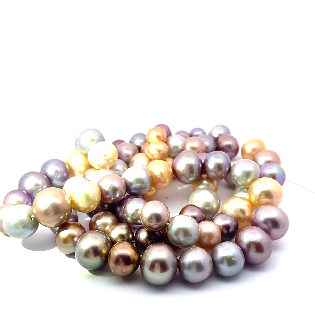 Unusual Opera Ming strand 8 to 14 mm in potato shapes 90 cm long Multi colors great chandelier AAAA