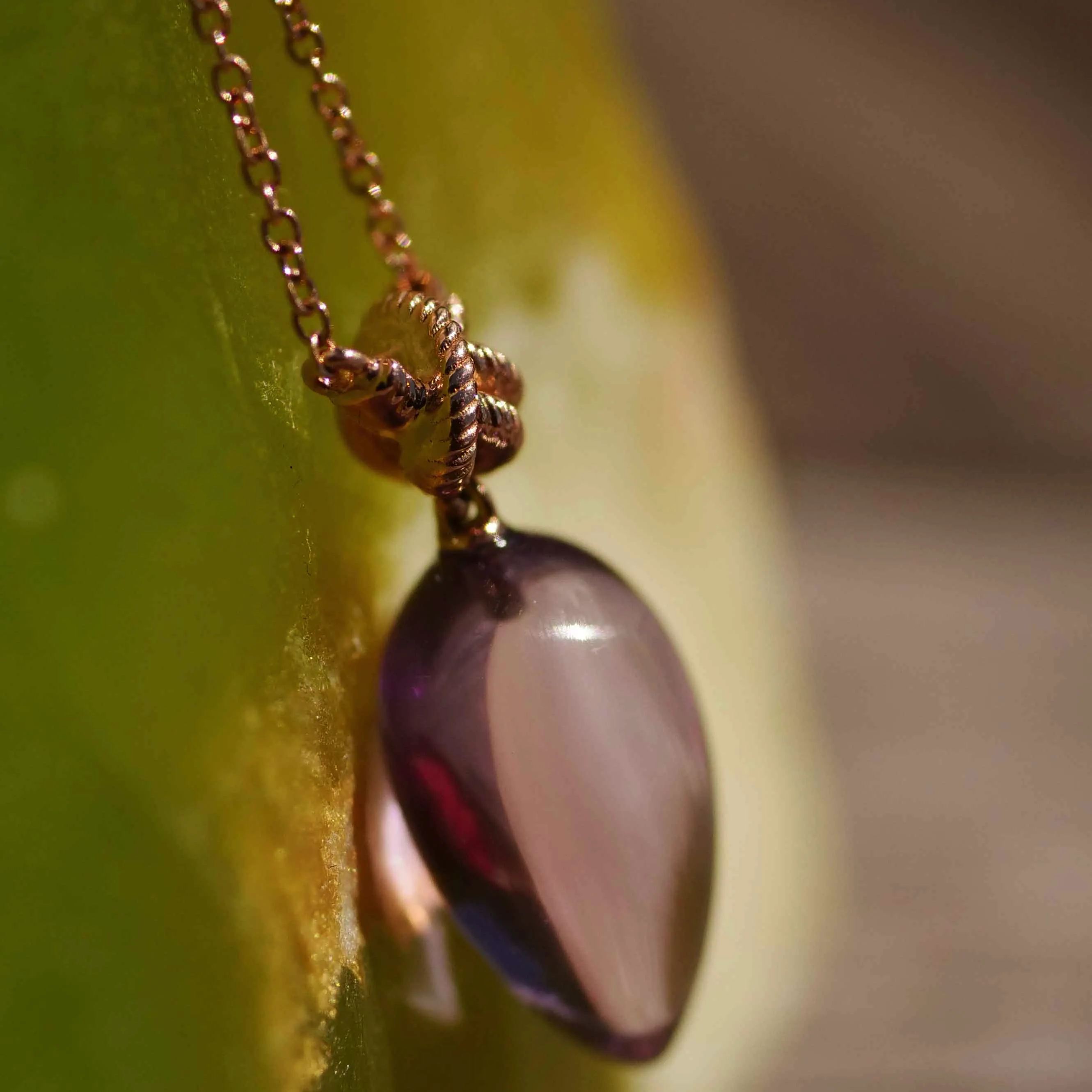 For Sailors... Amethyst Pendant with Chain 750 Rose Gold... delicate Knot Shape with large Amethyst Drop