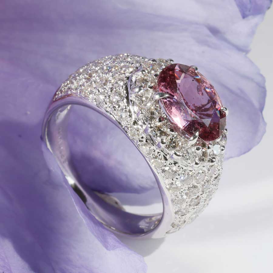 Ring sapphire brilliant 2.50 ct 1.76 ct so big and so vivid pink... TW VS 750 white gold