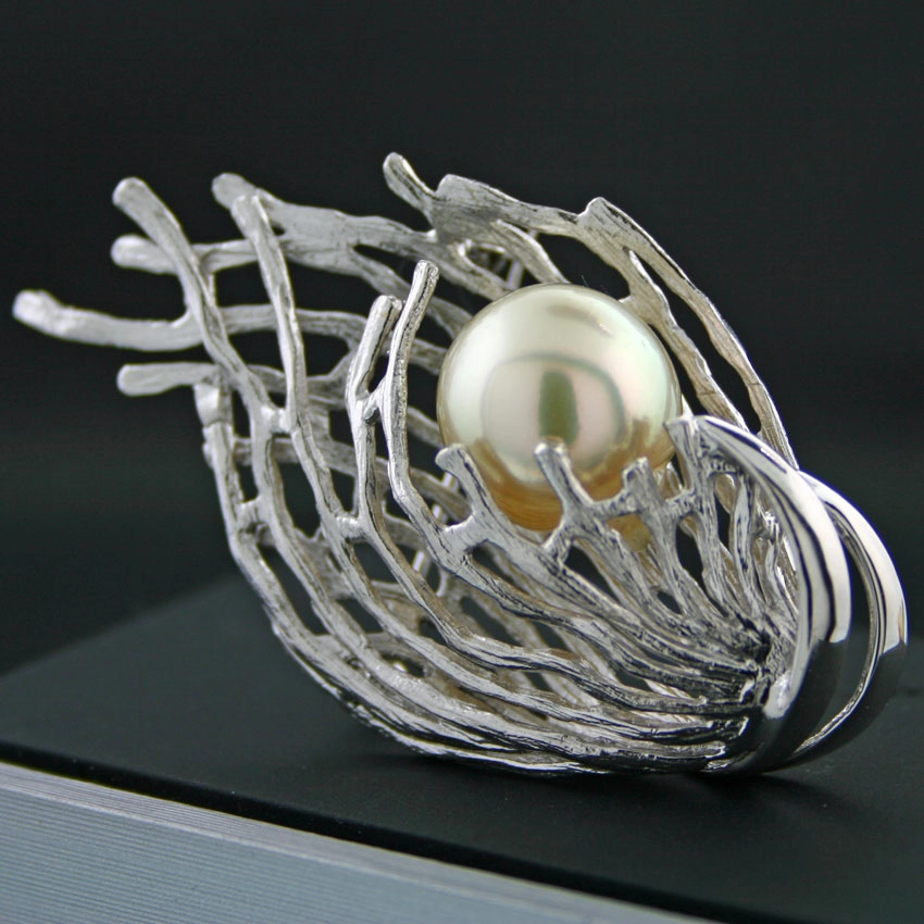 Südsee-Zuchtperl-Brosche, 925/Silber.