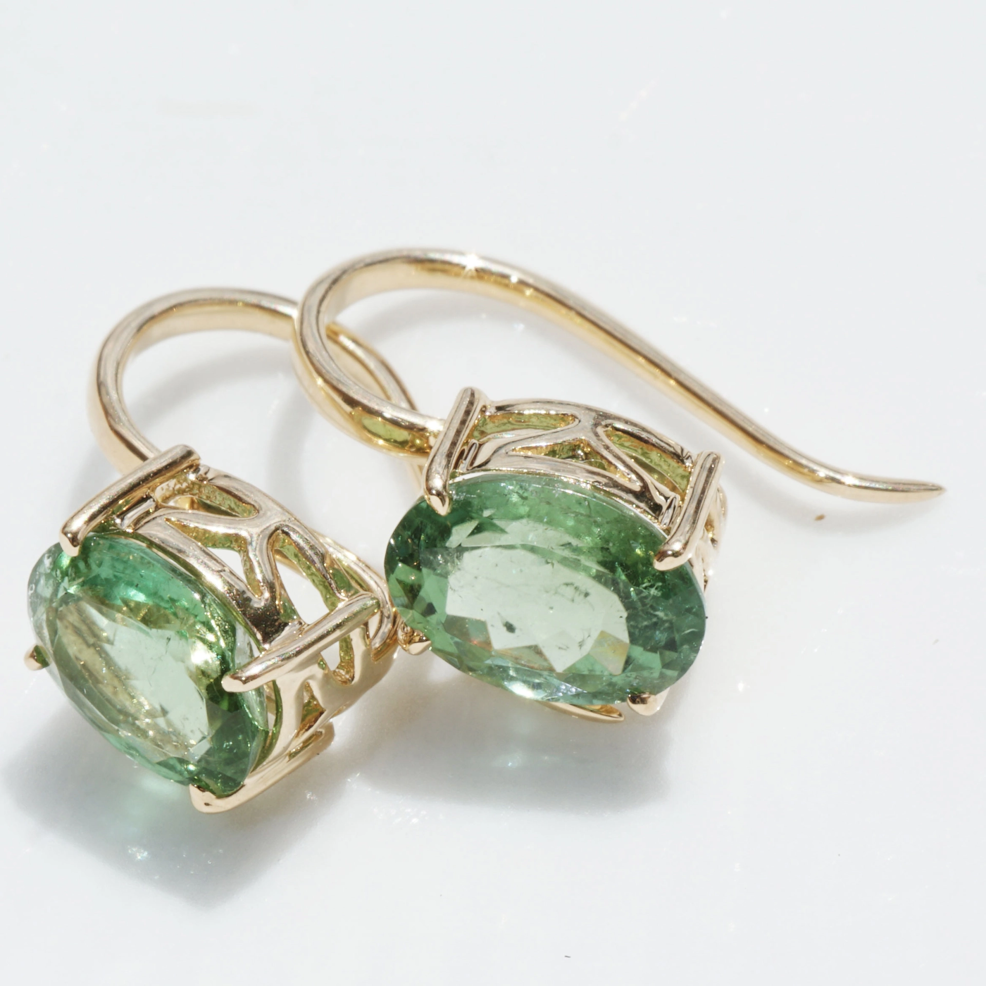 Mandarin Garnet Amazonite Earrings 18 kt Yellowgold...such a Fun