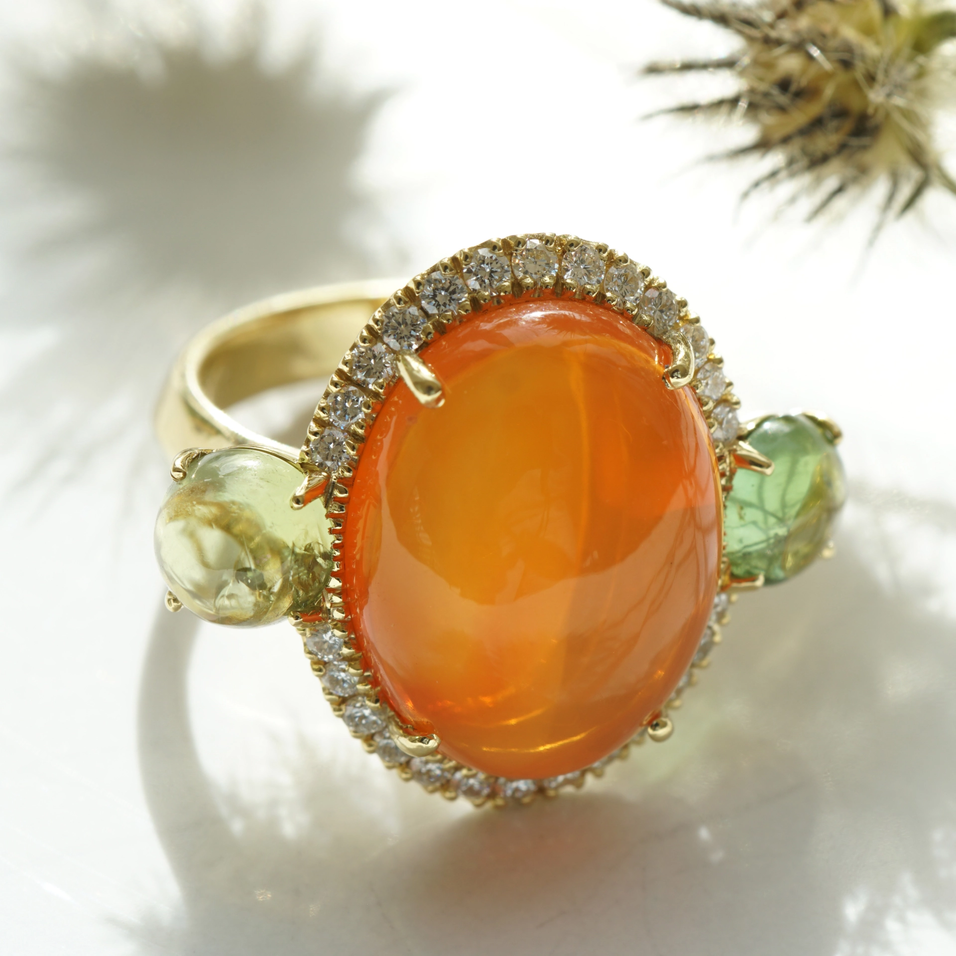Fireopal Turmalin Ring 18 kt Yellowgold made in Valenza Springcolors