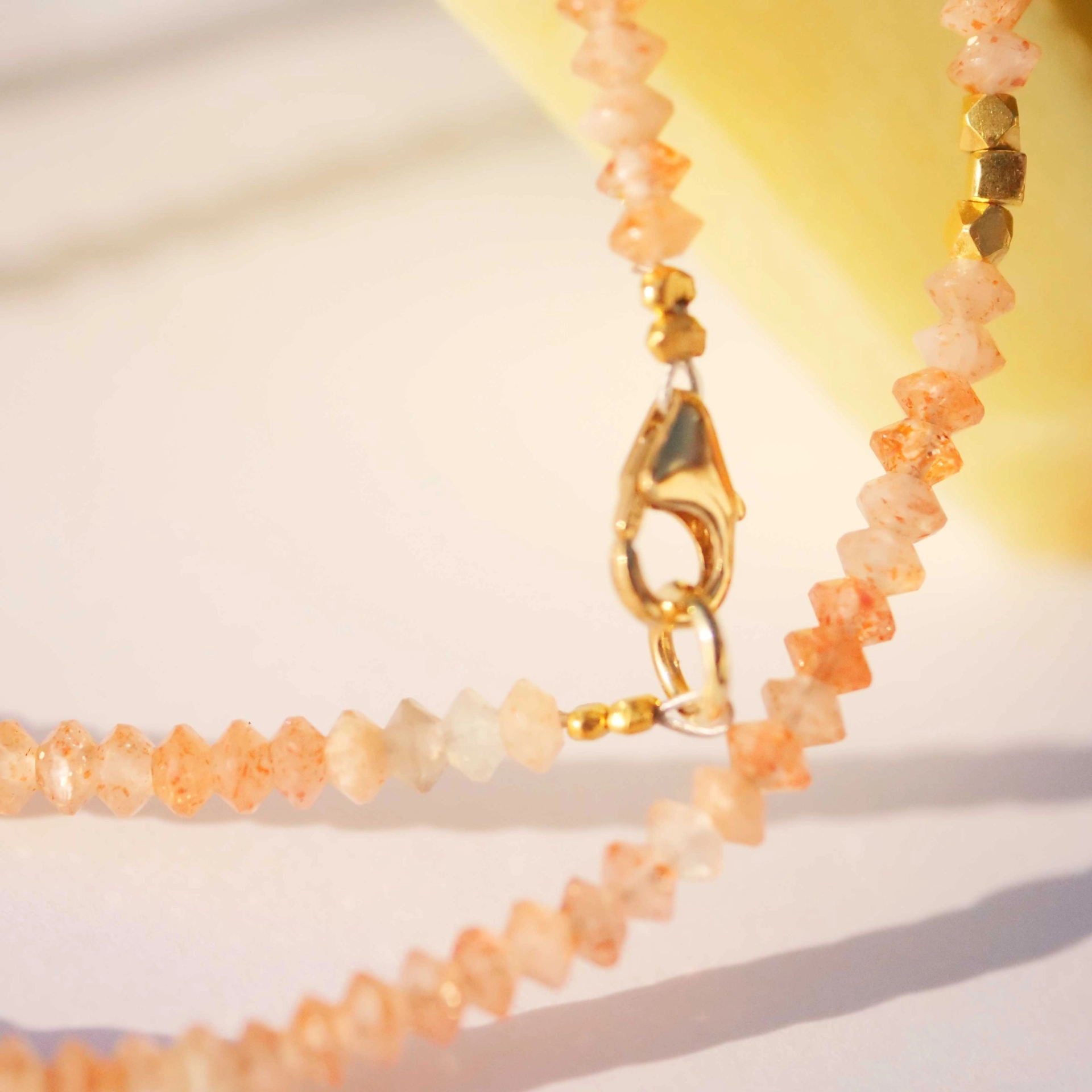 Sunstone Necklace with handmade Balls in 900er Finegold ...so pretty