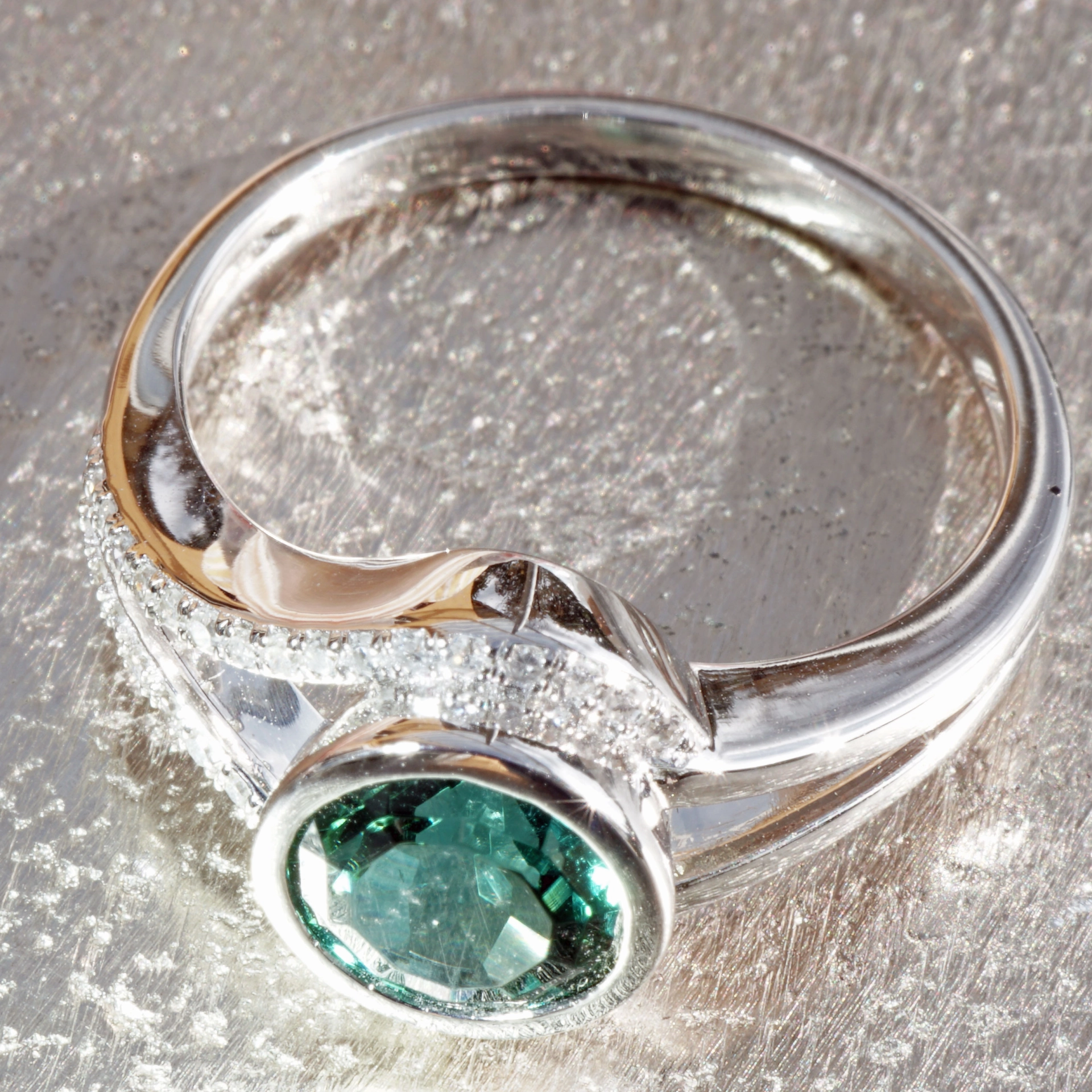 Indigolite Diamond Ring 1.45 ct 0.13 ct 750 White Gold...it doesn't get any more beautiful than this