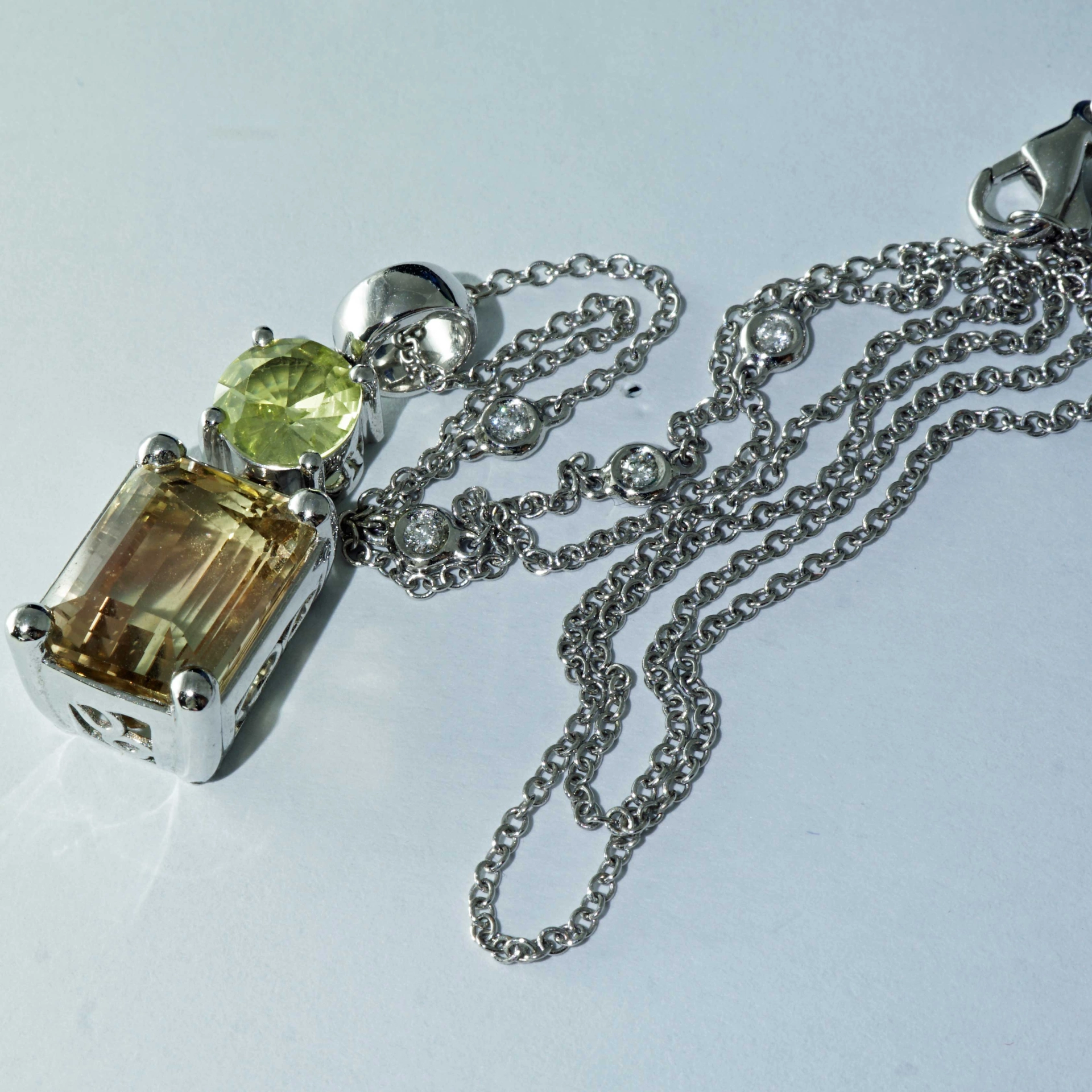 Tourmaline Chrysoberyl Brilliant Pendant in 750 White Gold yellow orange Bicolor 8 ct Africa/Congo