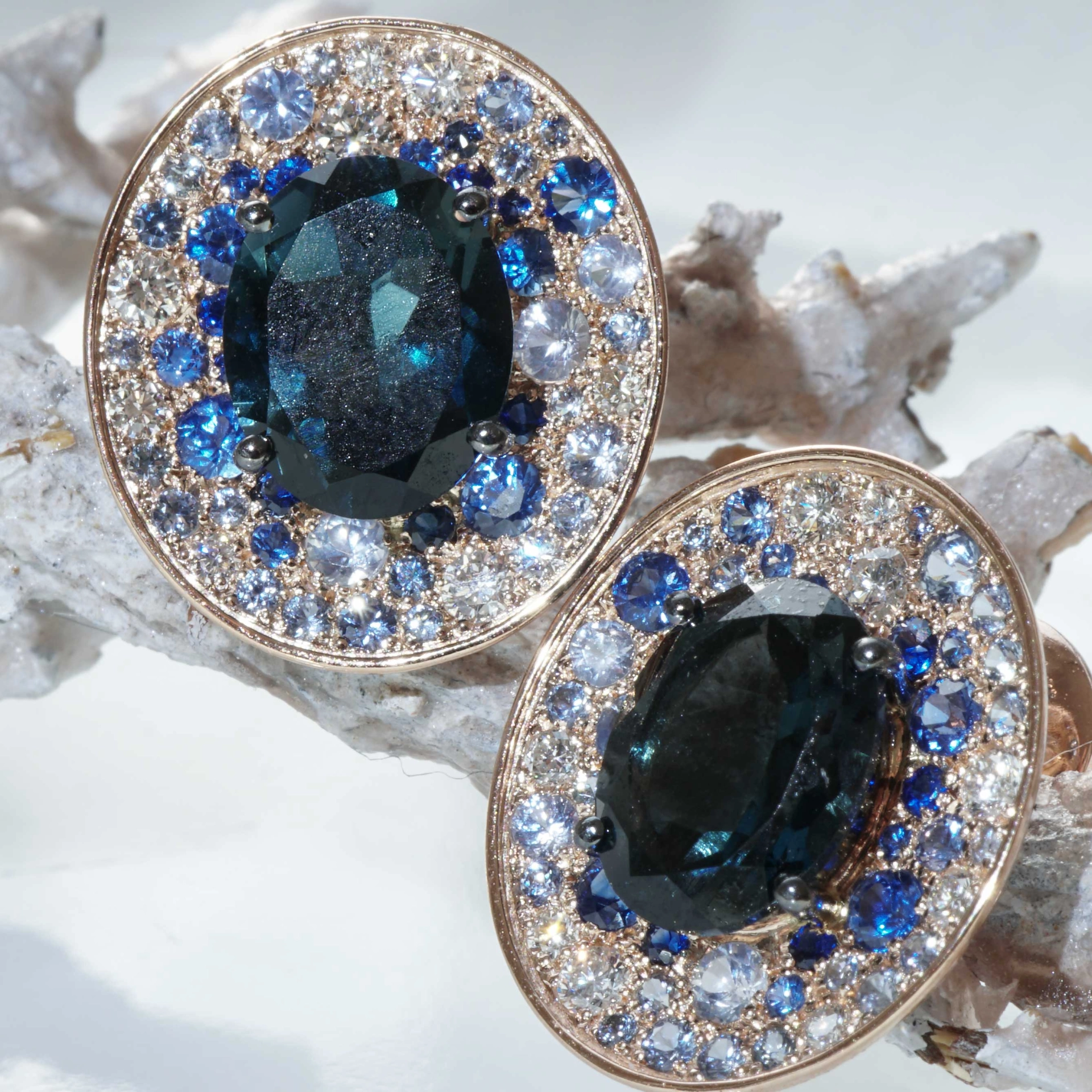 Power of Magic..Rosegold Earstuds in Mystic Blue Colors with Saphire and Diamonds
