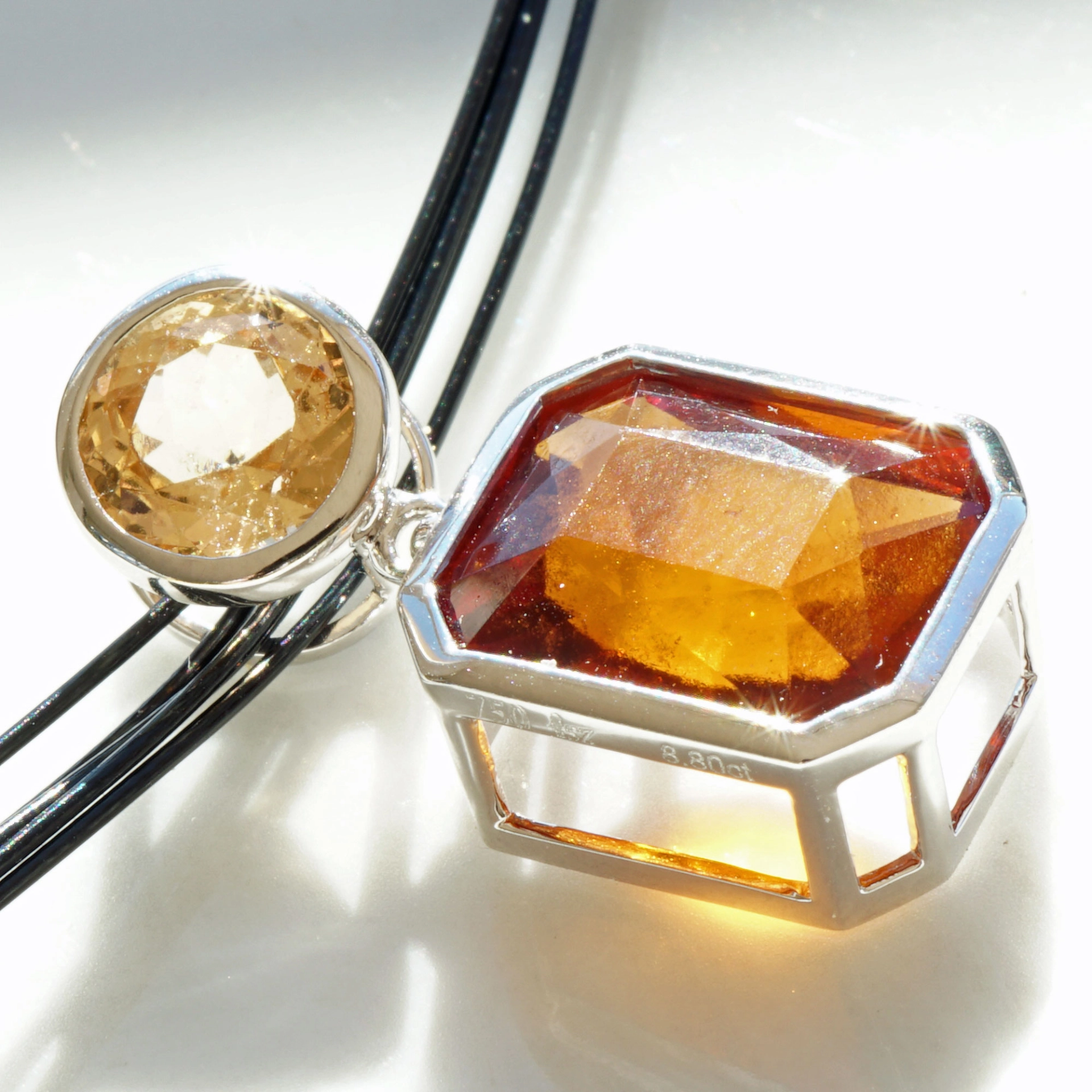 Neverseen this volcanic Color of Hessonit Garnet