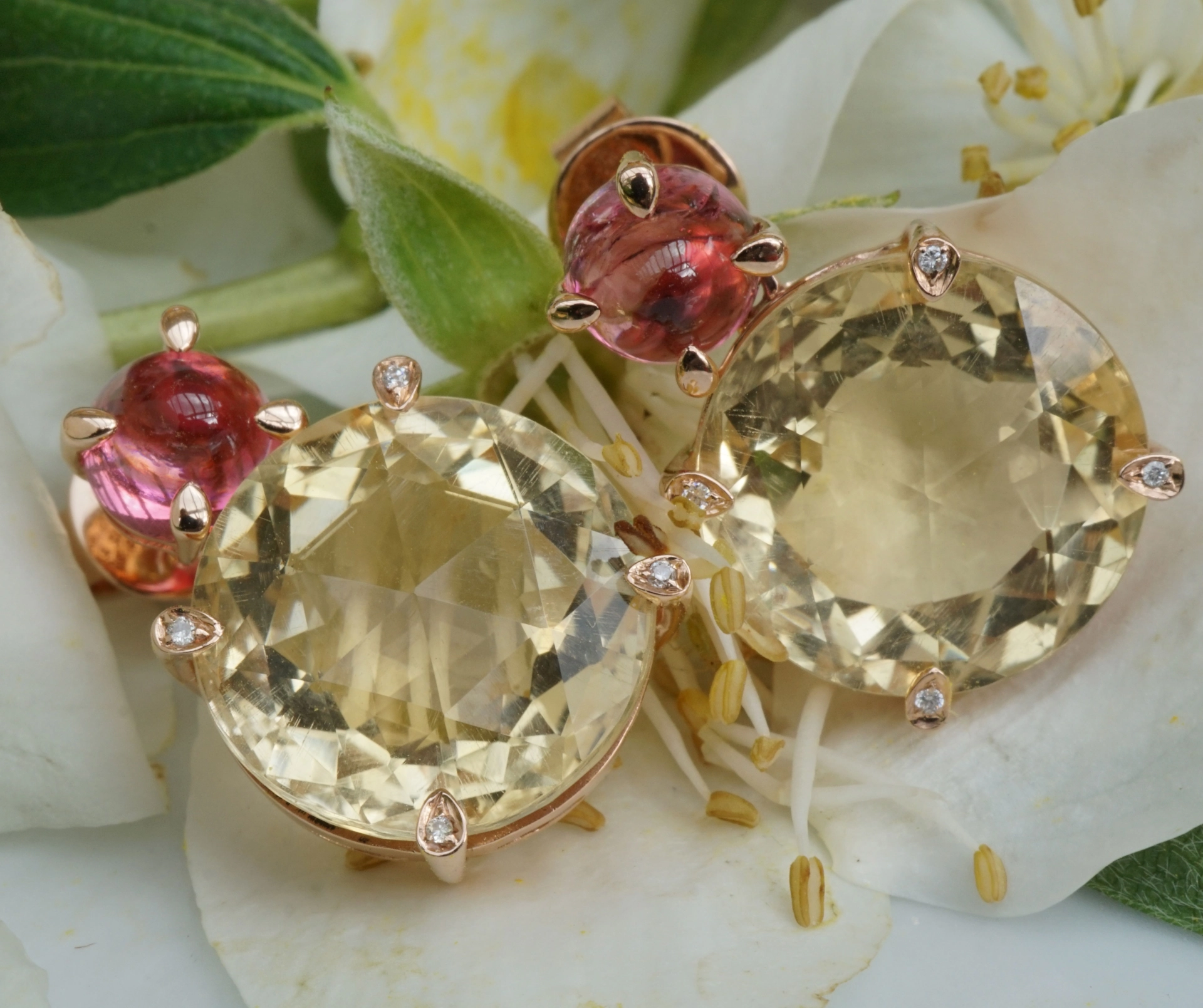 Citrine Tourmaline Ear Studs 18 Gold 20 carat
