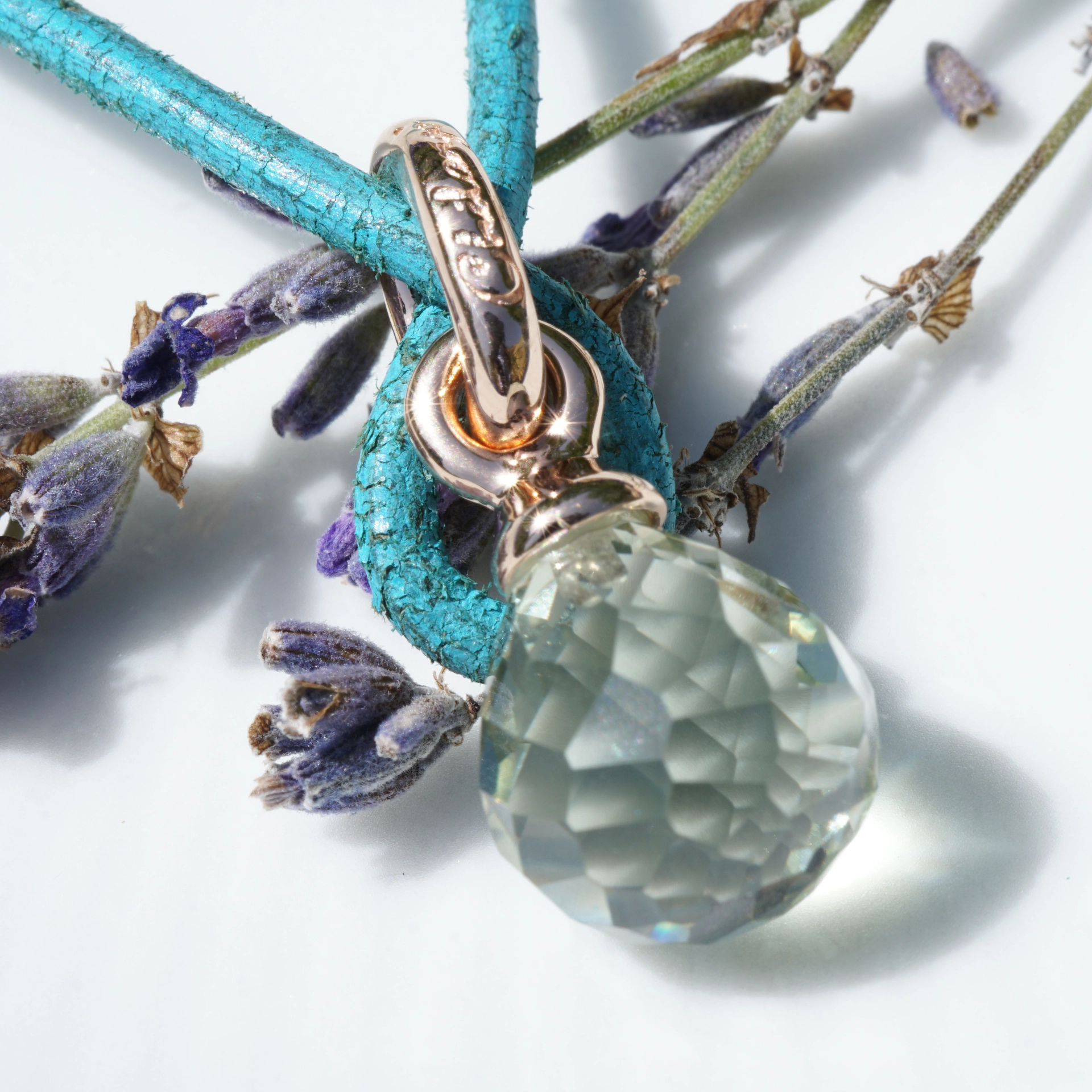 green Amethyst Pendant Pample Star from the Lifestyle Jewelry Manufacturer Chilango