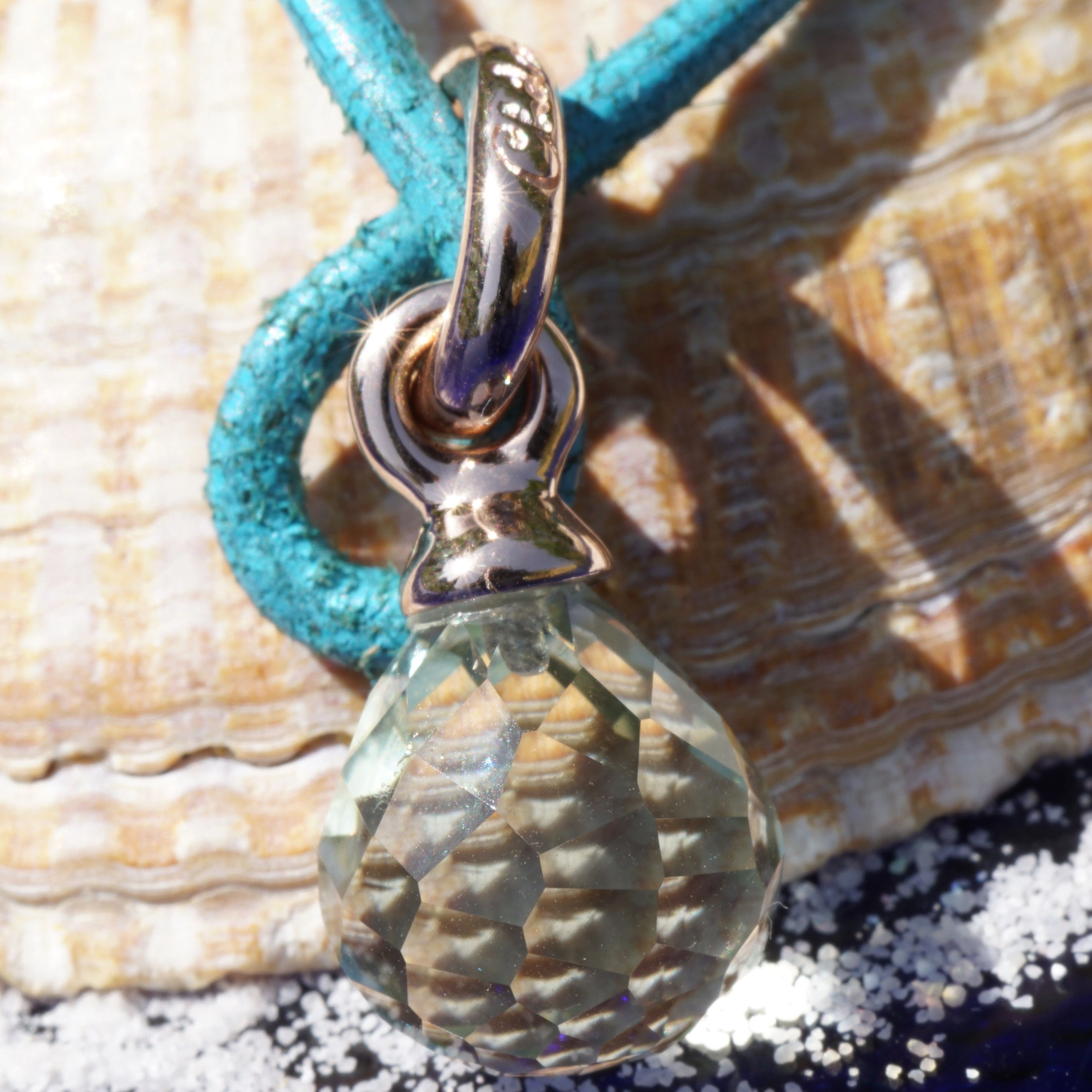 green Amethyst Pendant Pample Star from the Lifestyle Jewelry Manufacturer Chilango