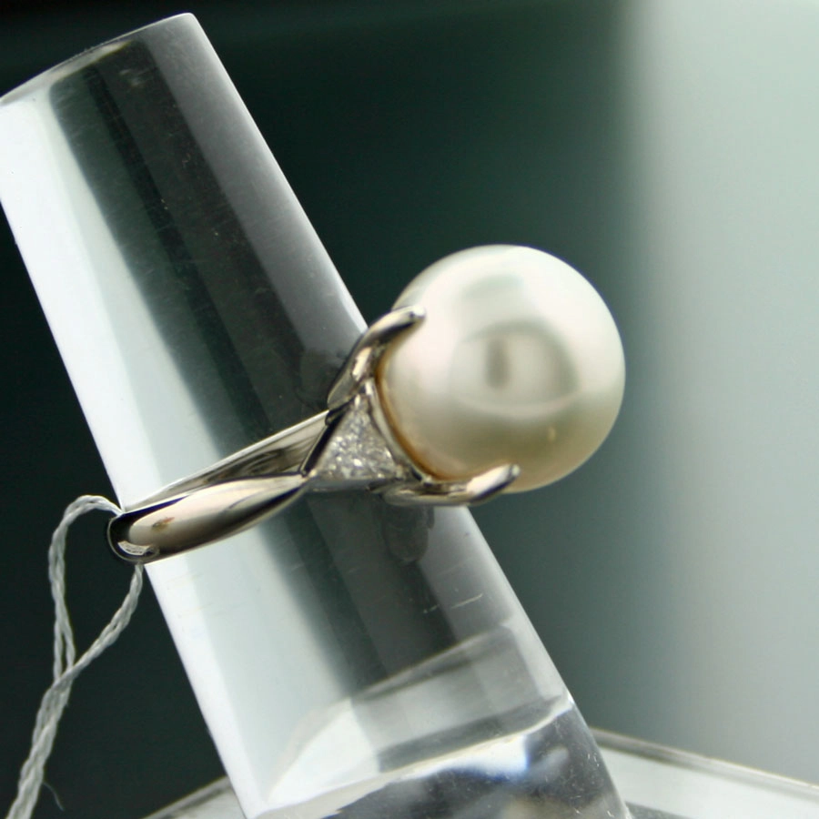 Südsee-Zuchtperl-Diamant-Ring, 900er-Platin,