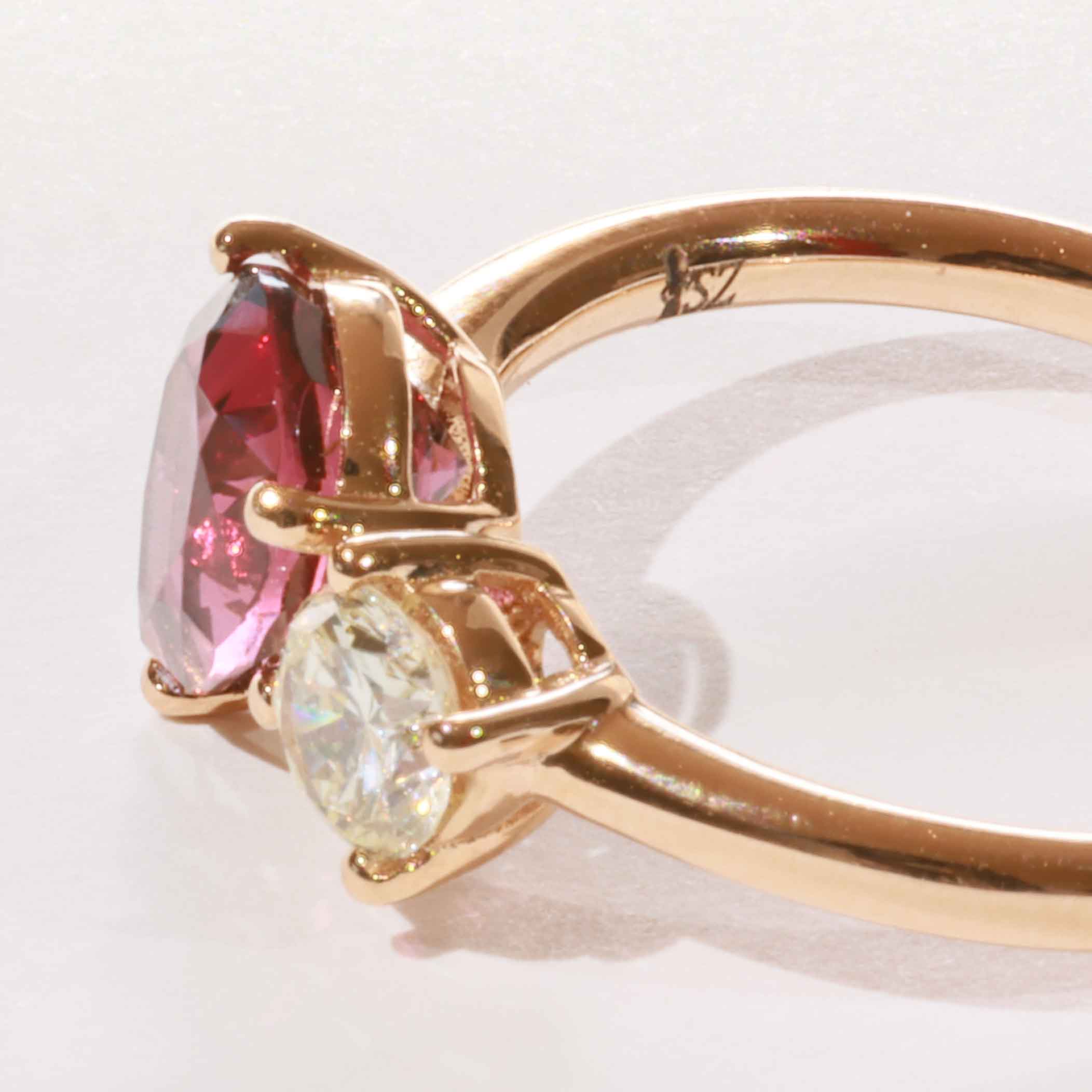 Rhodolite Brilliant Ring 750 Rose Gold 1.67 ct 0.25 ct Great Design to combine as a Peg Ring