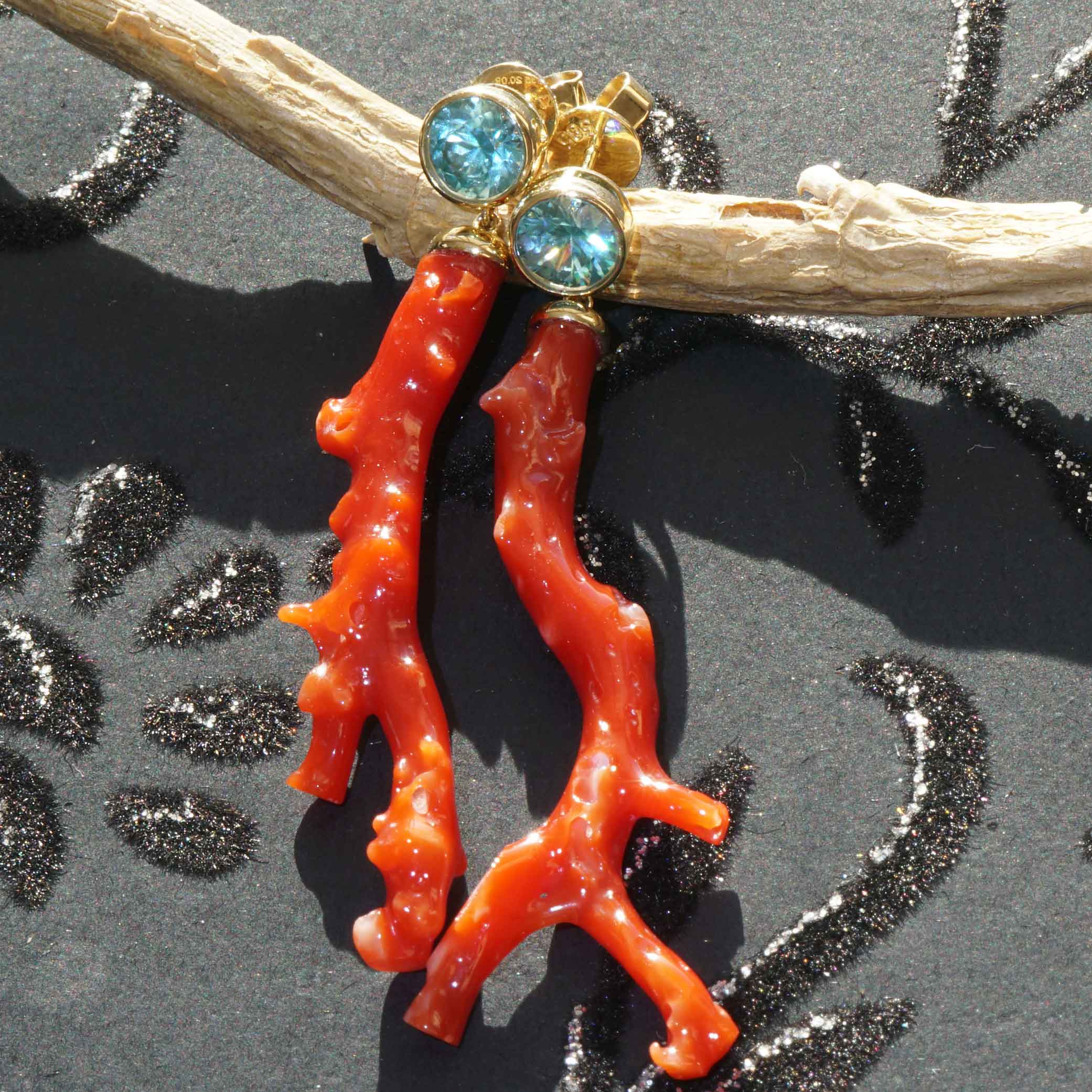Coral Branch Blue Zircon Earrings 585 Yellow Gold... Immerse yourself in the world of the seas 2.35 ct 20 ct