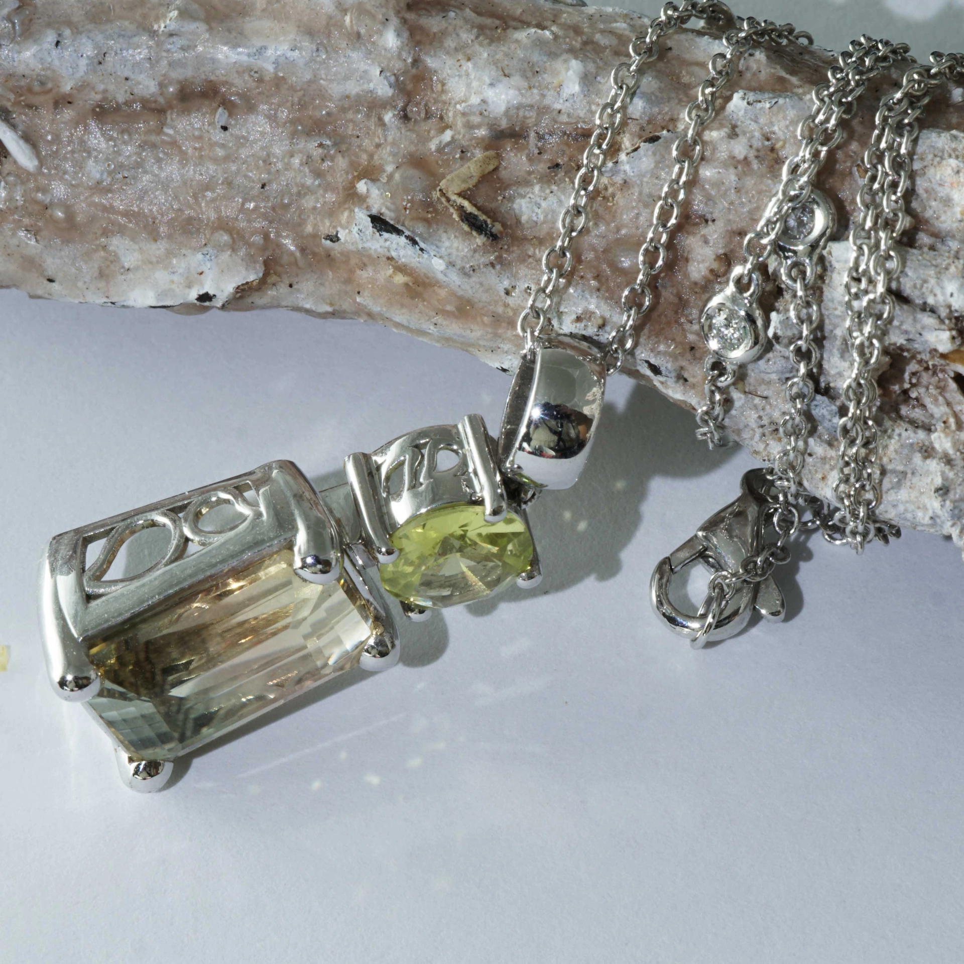 Tourmaline Chrysoberyl Brilliant Pendant in 750 White Gold yellow orange Bicolor 8 ct Africa/Congo