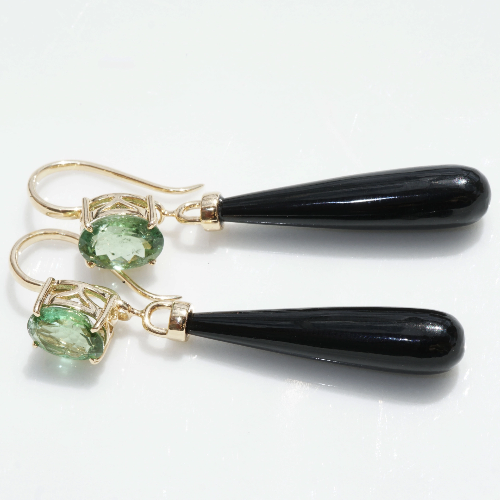 Mandarin Garnet Amazonite Earrings 18 kt Yellowgold...such a Fun