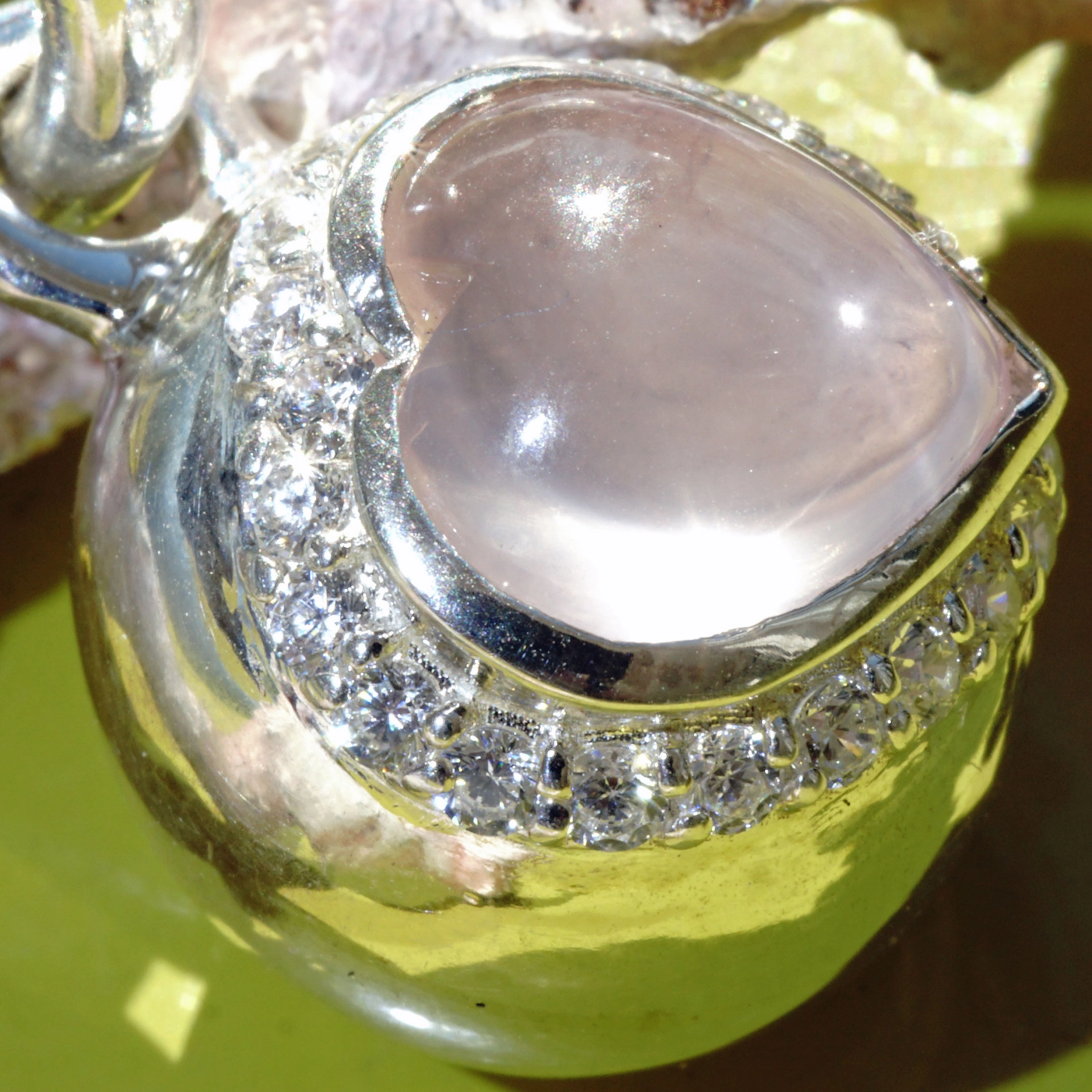 The best Silver Jewelery forever....Heartball with Rose Quartz