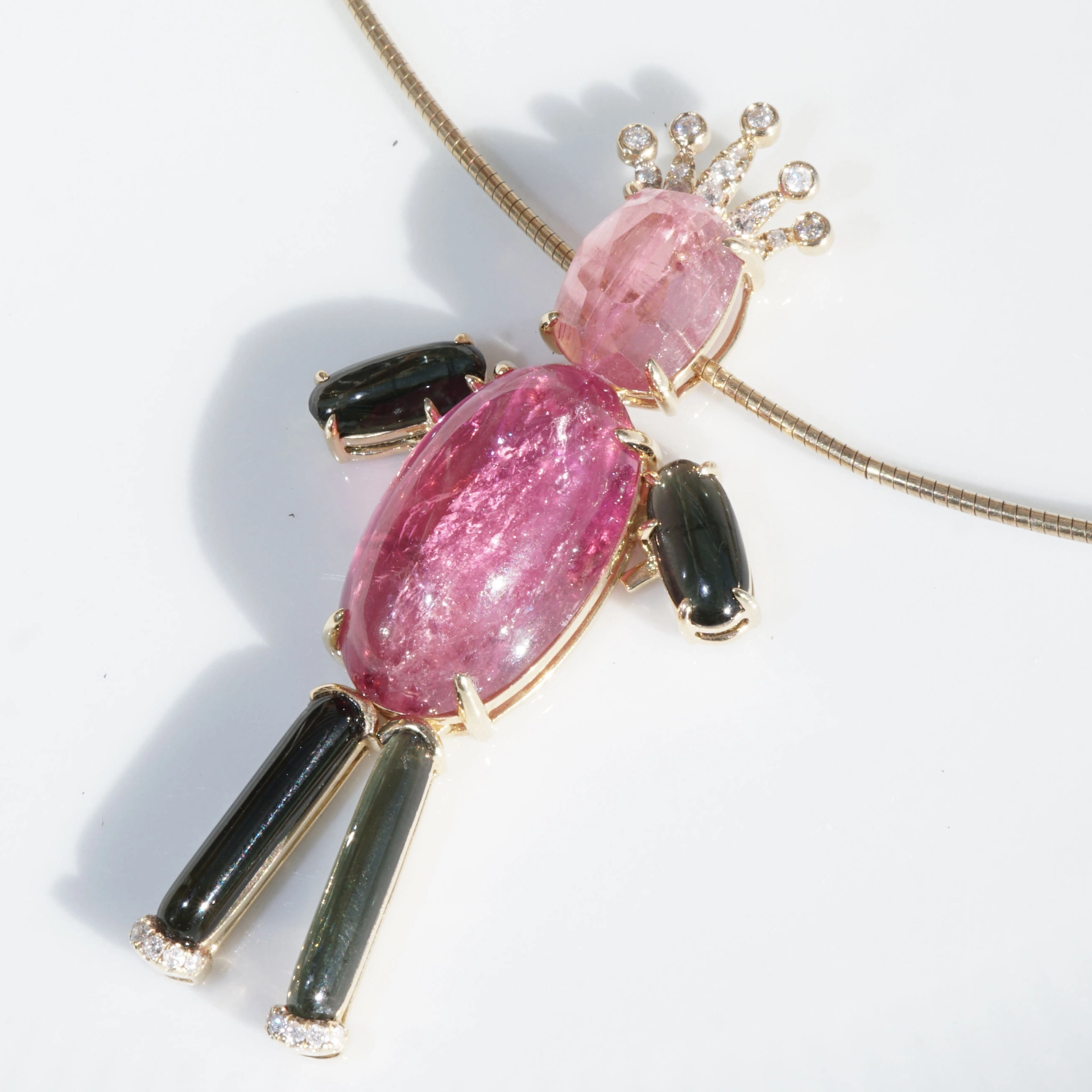 Gemstone Prince Pendant 18 kt Yellow Gold 20 ct 0.18 ct....really funny
