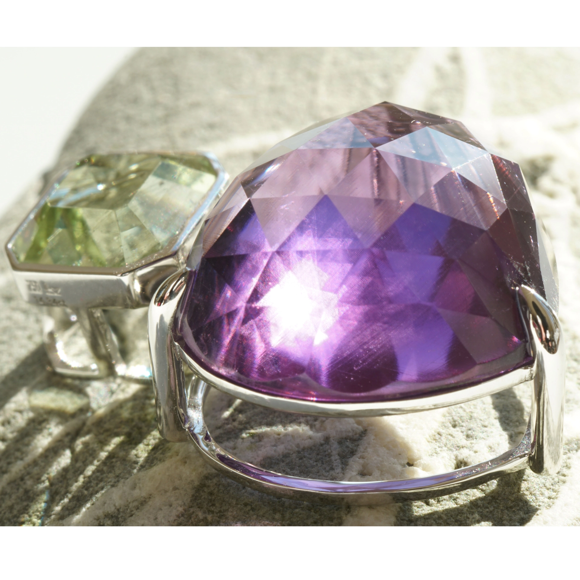 Great Cut...Amethyst Heart...Great Seize