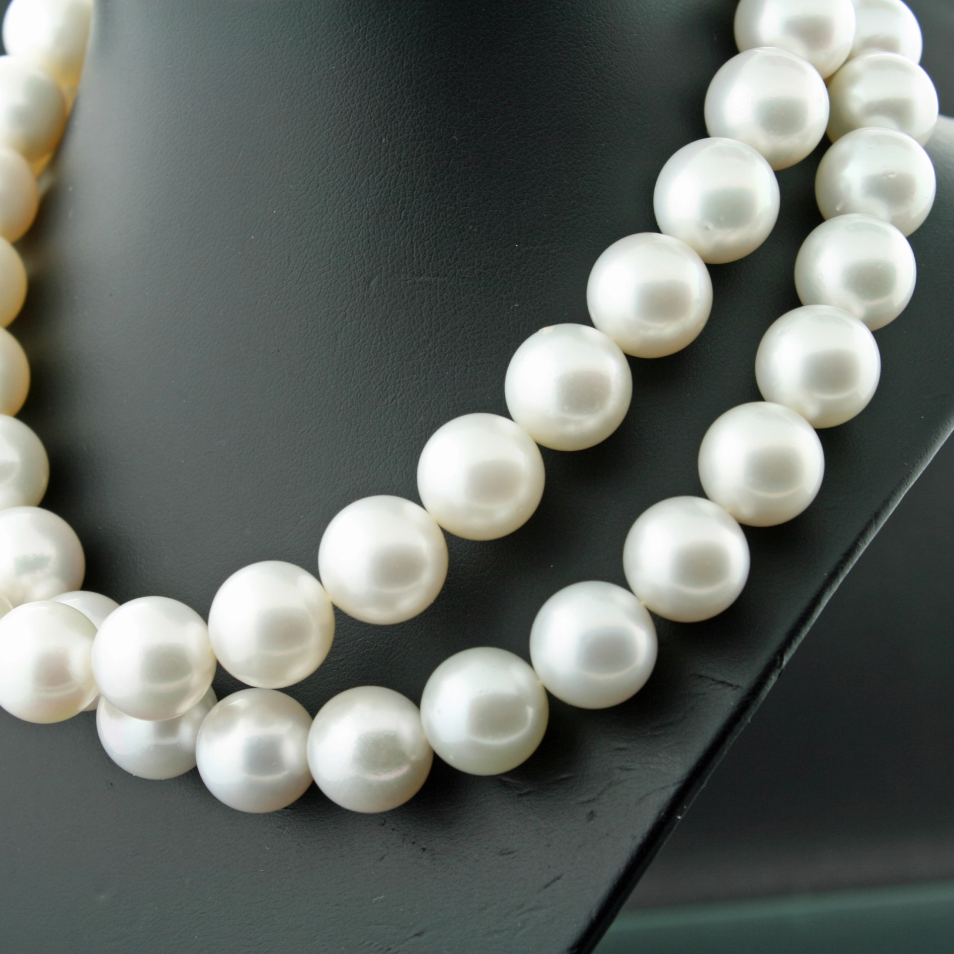 Opera-Südsee-Zucht-Perl-Kette-12,2-15,3 mm-rund