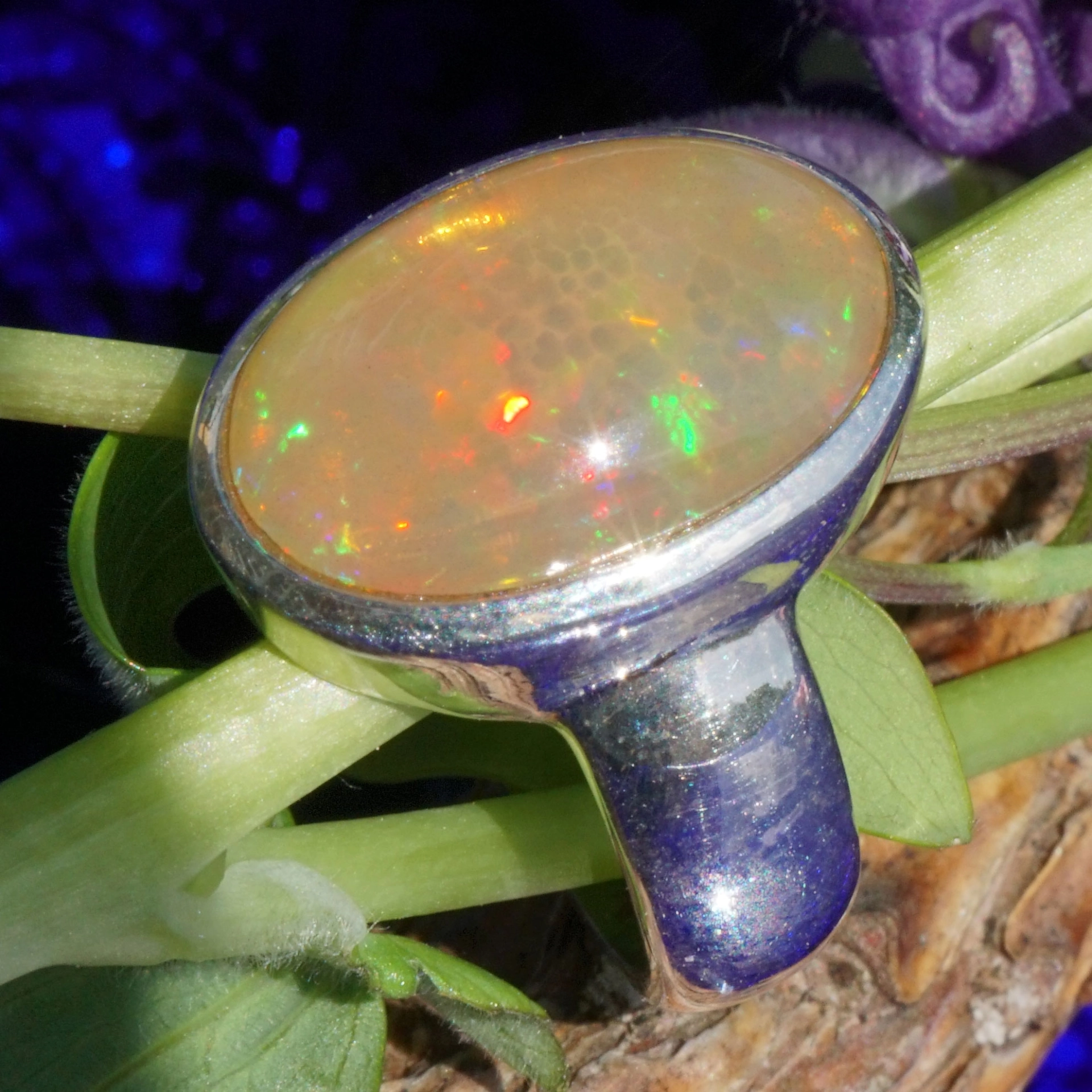 Opal Ring 18x13 mm Unikat AUFREGENDE FARBEN Ring zum Verlieben Silber