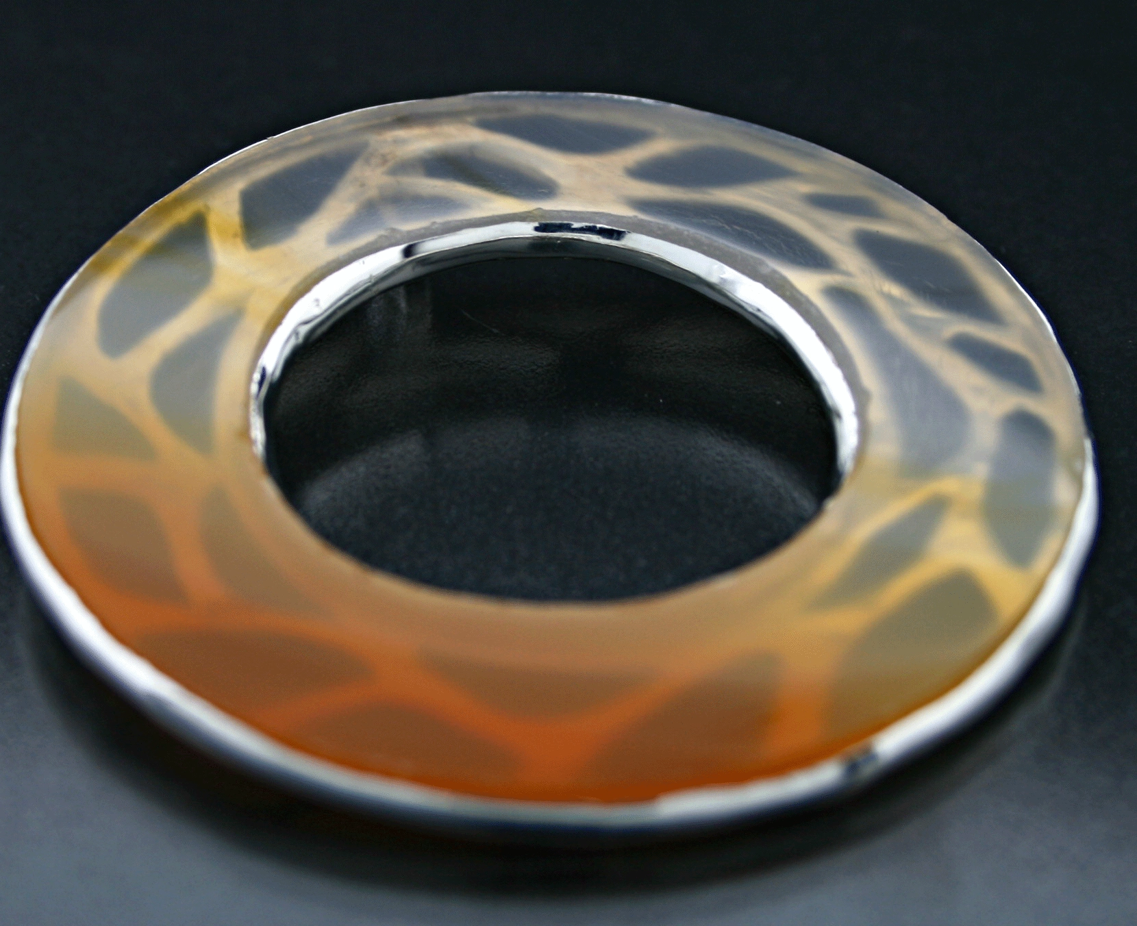 Silversmith's Work Fire Wheel Agate Disc in Color Gradations 925 Silver