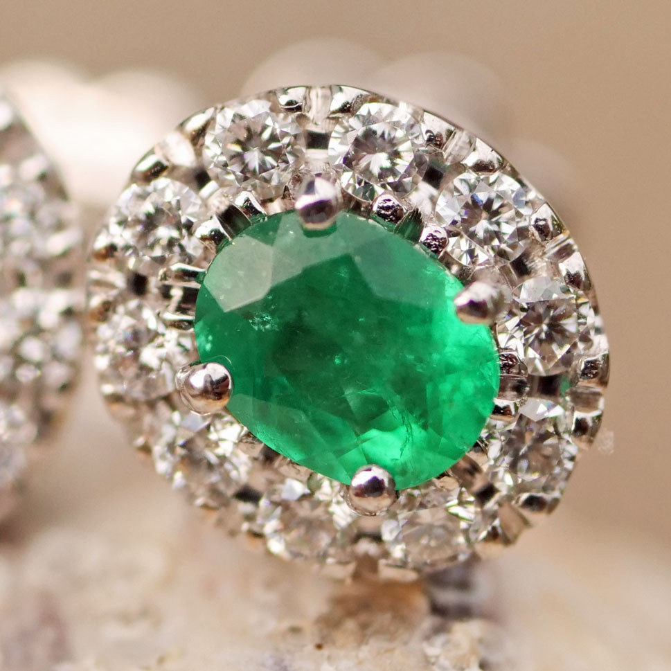 Panjshir Emerald Brilliant Halo Stud Earrings 750 White Gold 0.47 ct 0.27 ct AAA+ Most Beautiful Emerald Color Forever
