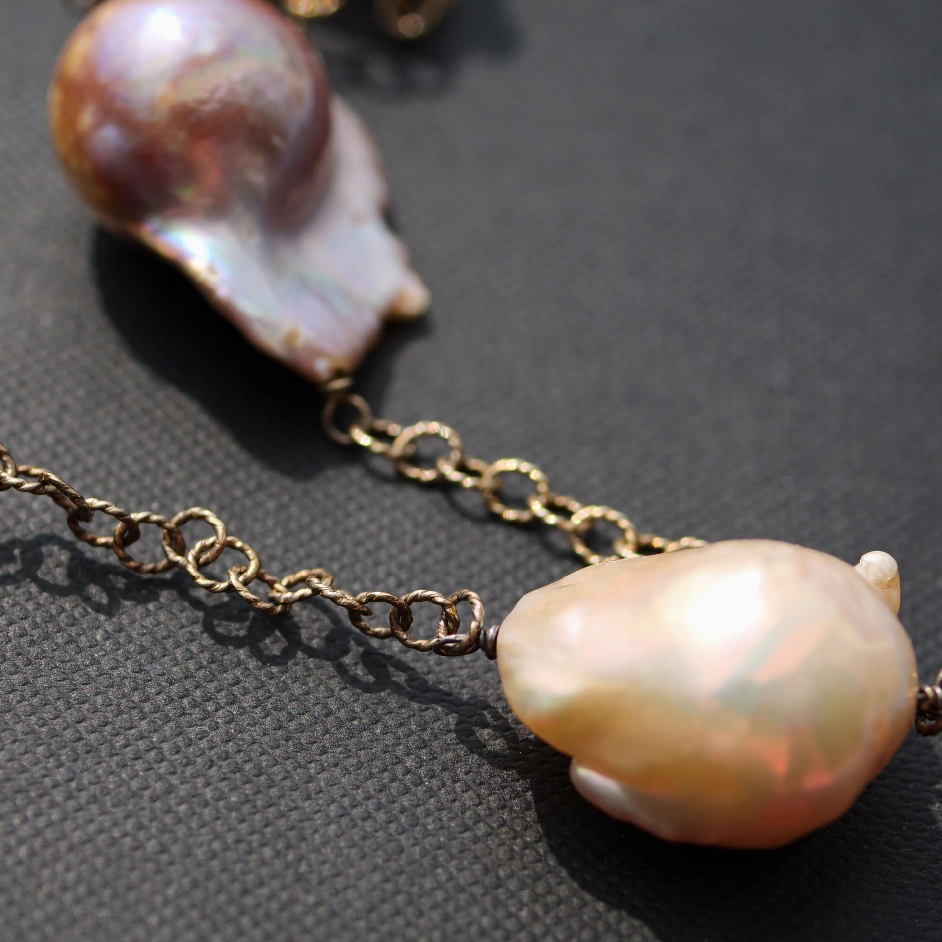 Chic Pearl Necklace..... two faces...95 cm...Silver