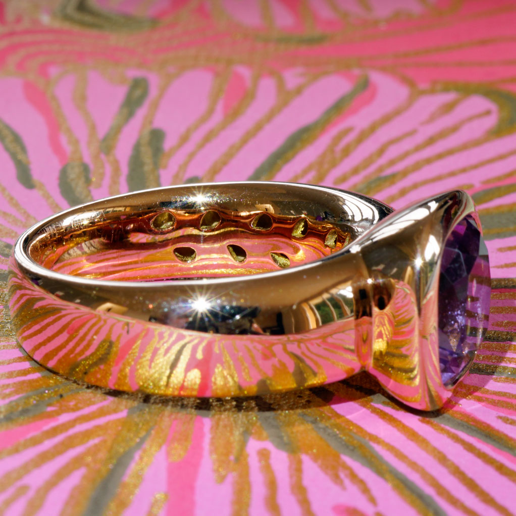Amethyst Ring 750 Rose Gold Valenza..... bella Italia.... small Cardinal Ring... so trendy 